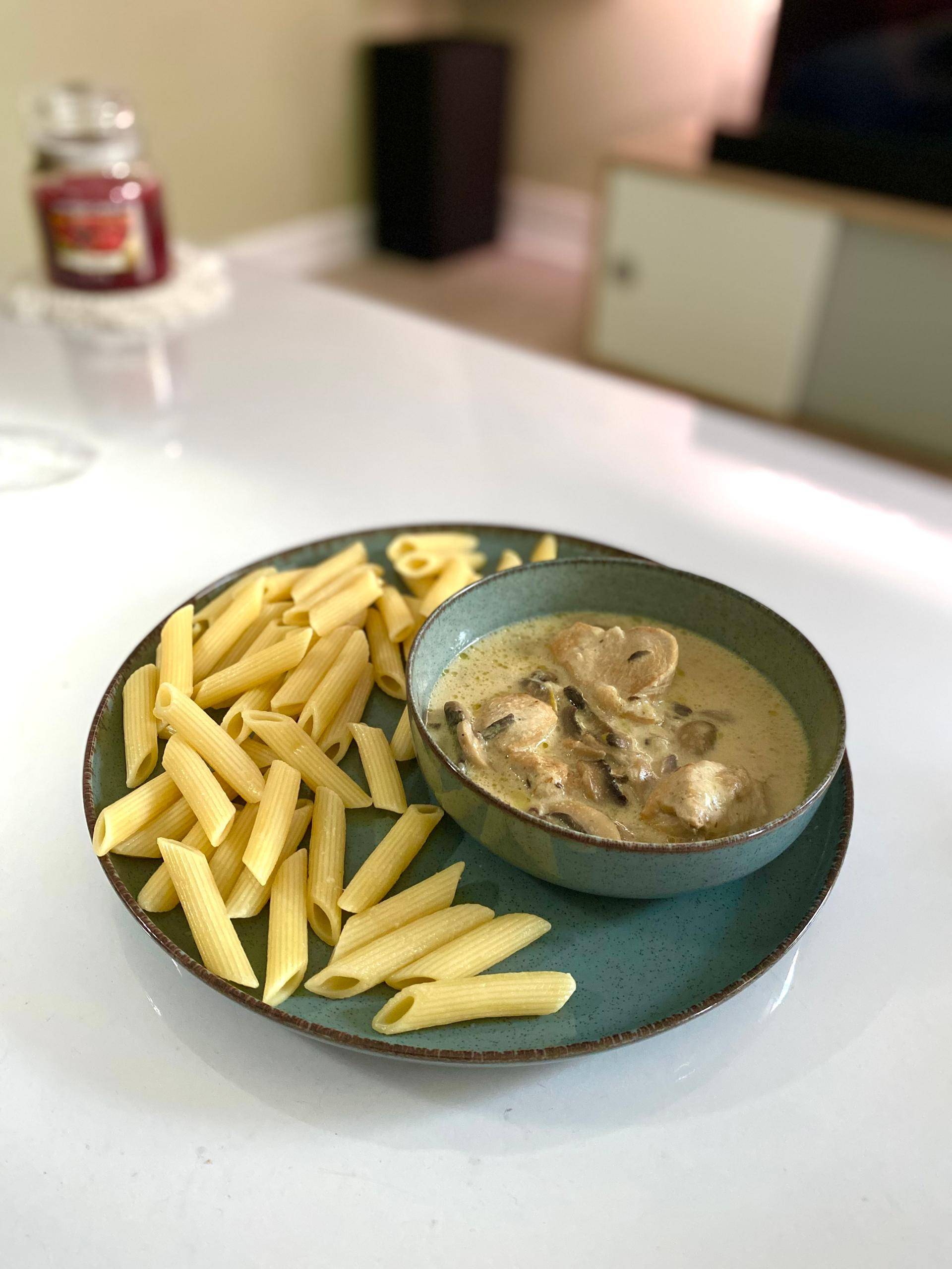 Escalope poulet champignons à la crème - Recette Cookeo | Moulinex