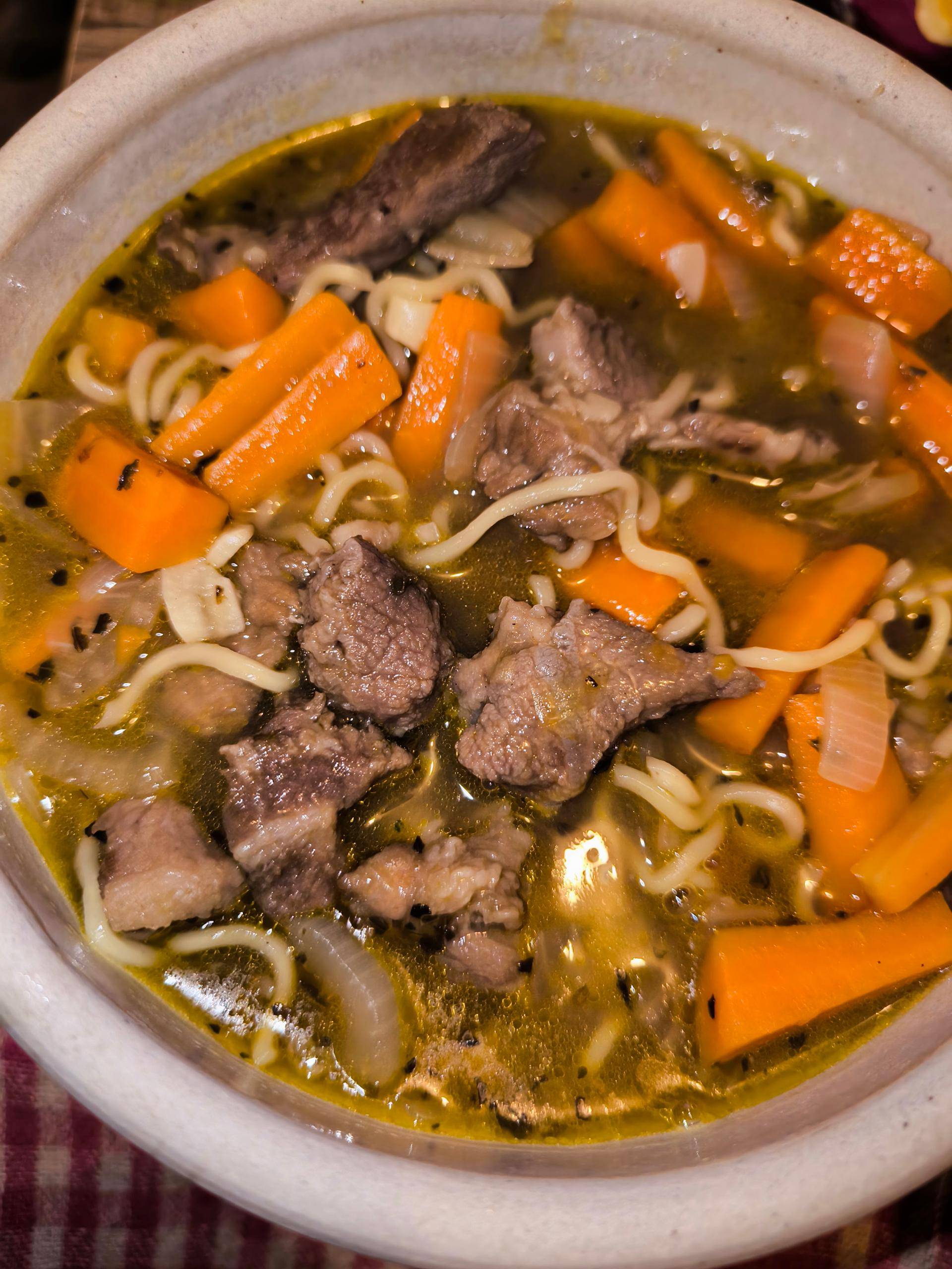 Soupe de Nouilles au porc et carottes - Recepten Cookeo V3 | Moulinex