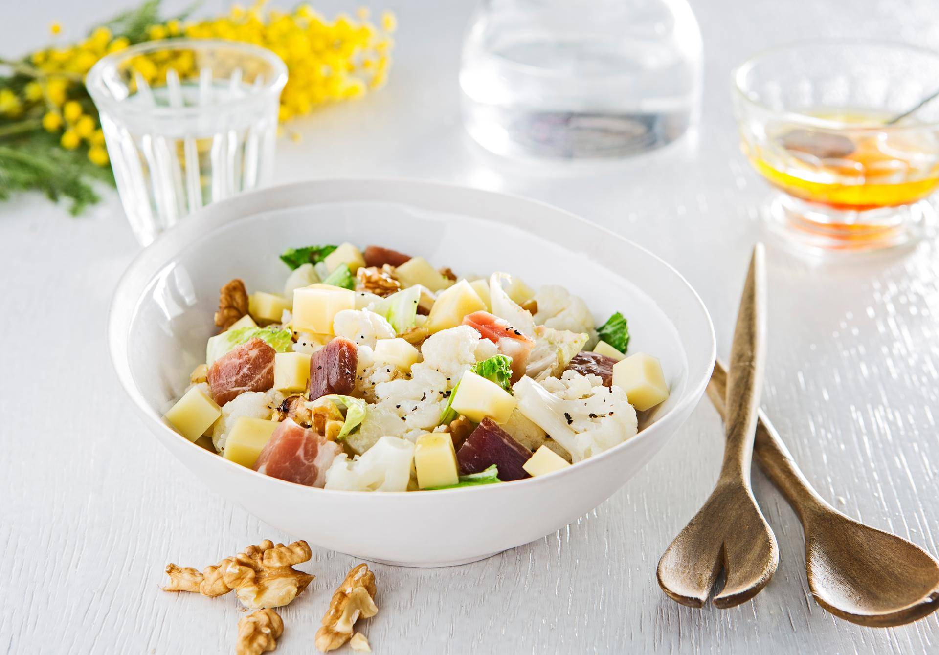Salade de chou-fleur aux noix - Recepten Cookeo | Moulinex