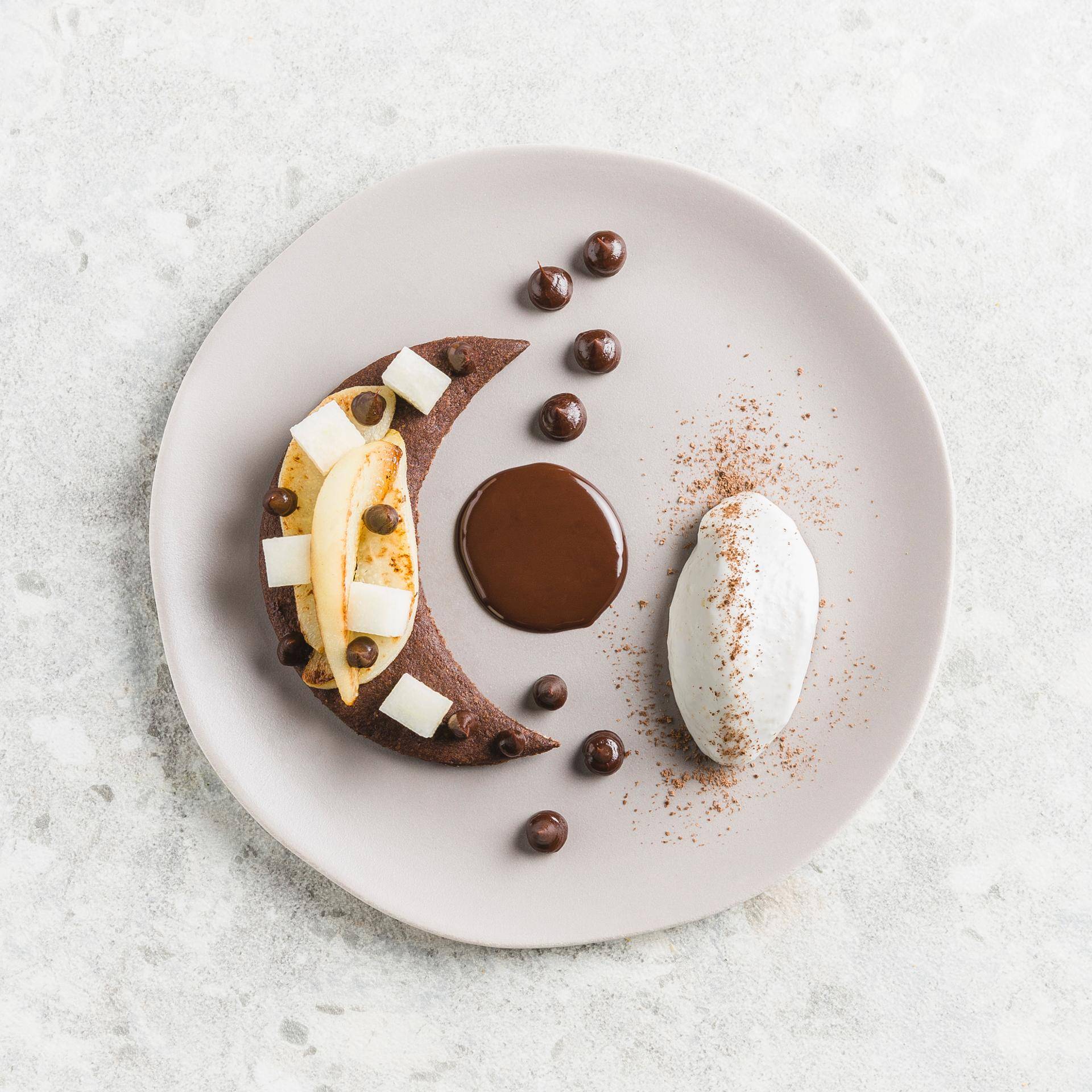 Poire rôtie, chocolat croquant et coulant, sorbet poire cardamome - Recette Companion | Moulinex