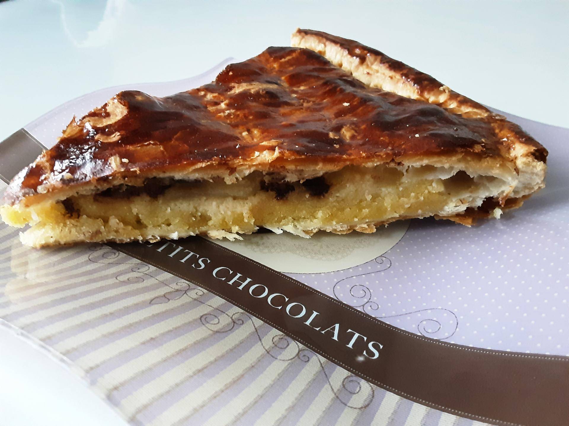 Galette des rois Frangipane Poire et Pépites de chocolat - Recepten Companion XL | Moulinex