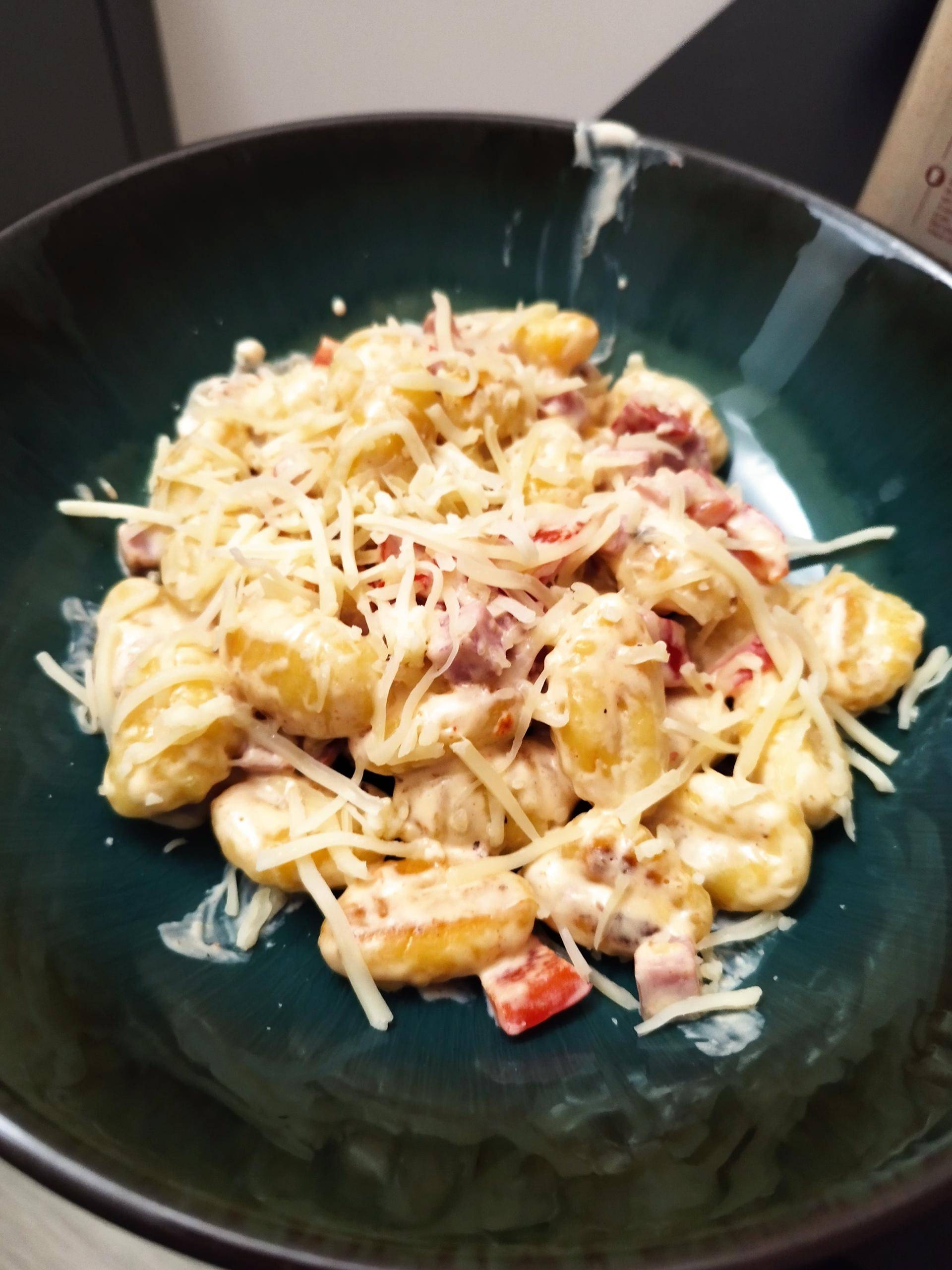Gnocchi poivrons jambon à la crème - Recepten Cookeo | Moulinex
