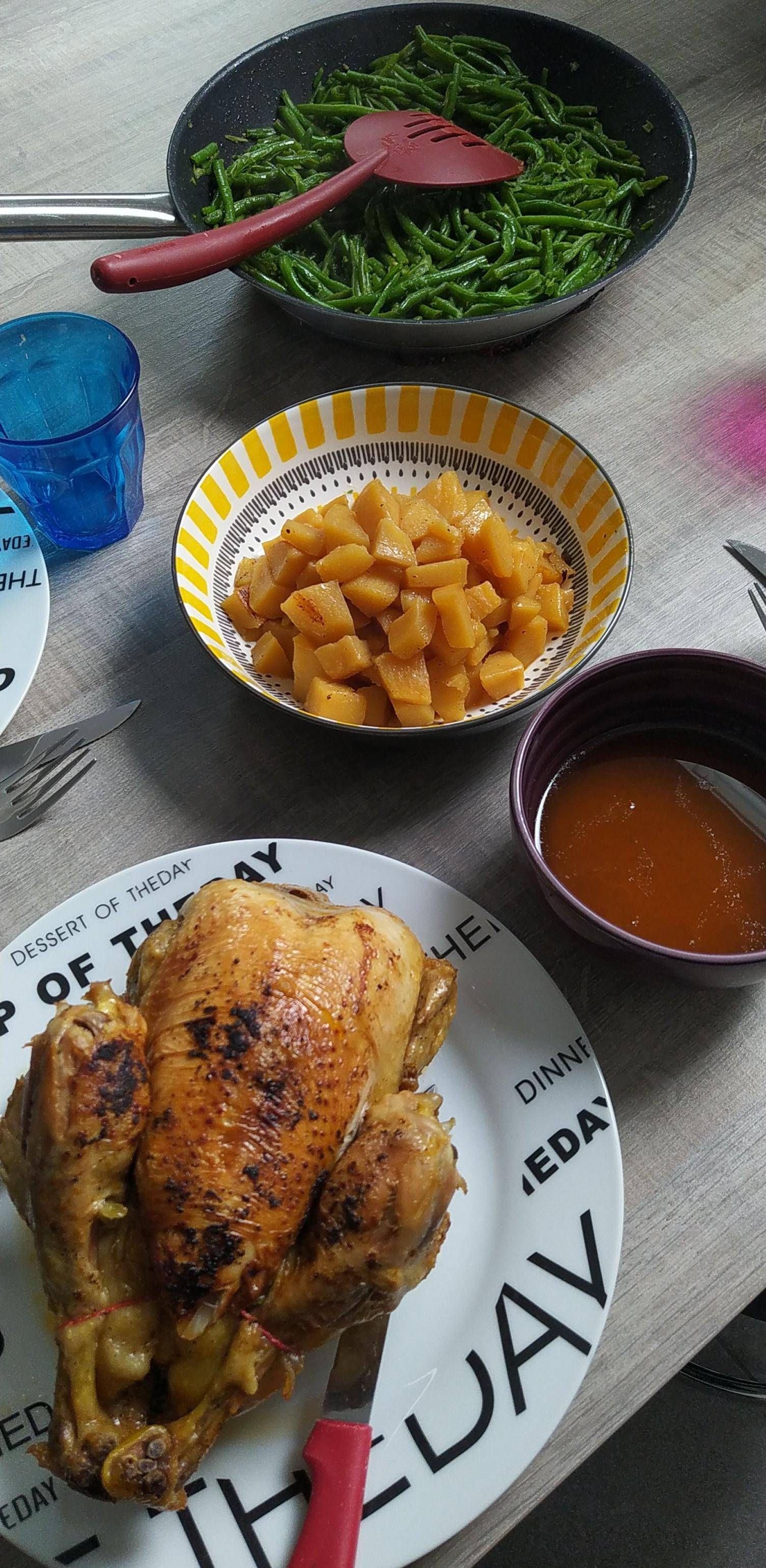 Poulet entier au vin blanc pomme de terre - Recepten Cookeo V3 | Moulinex