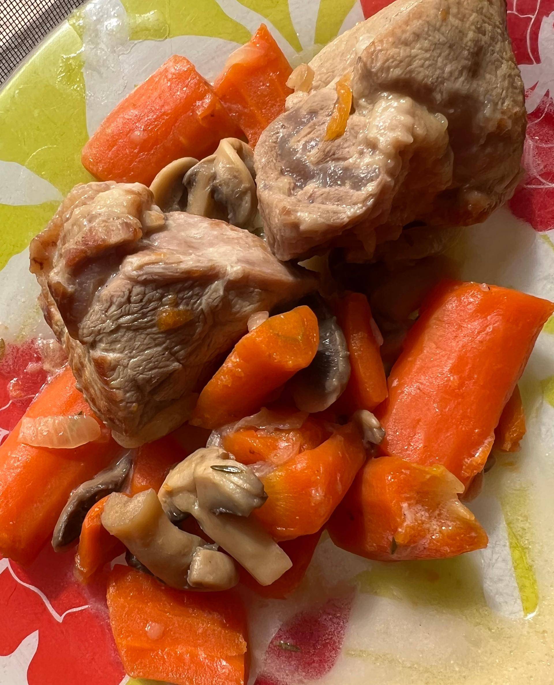 Sauté de veau aux carottes et champignons - Recepten Cookeo | Moulinex