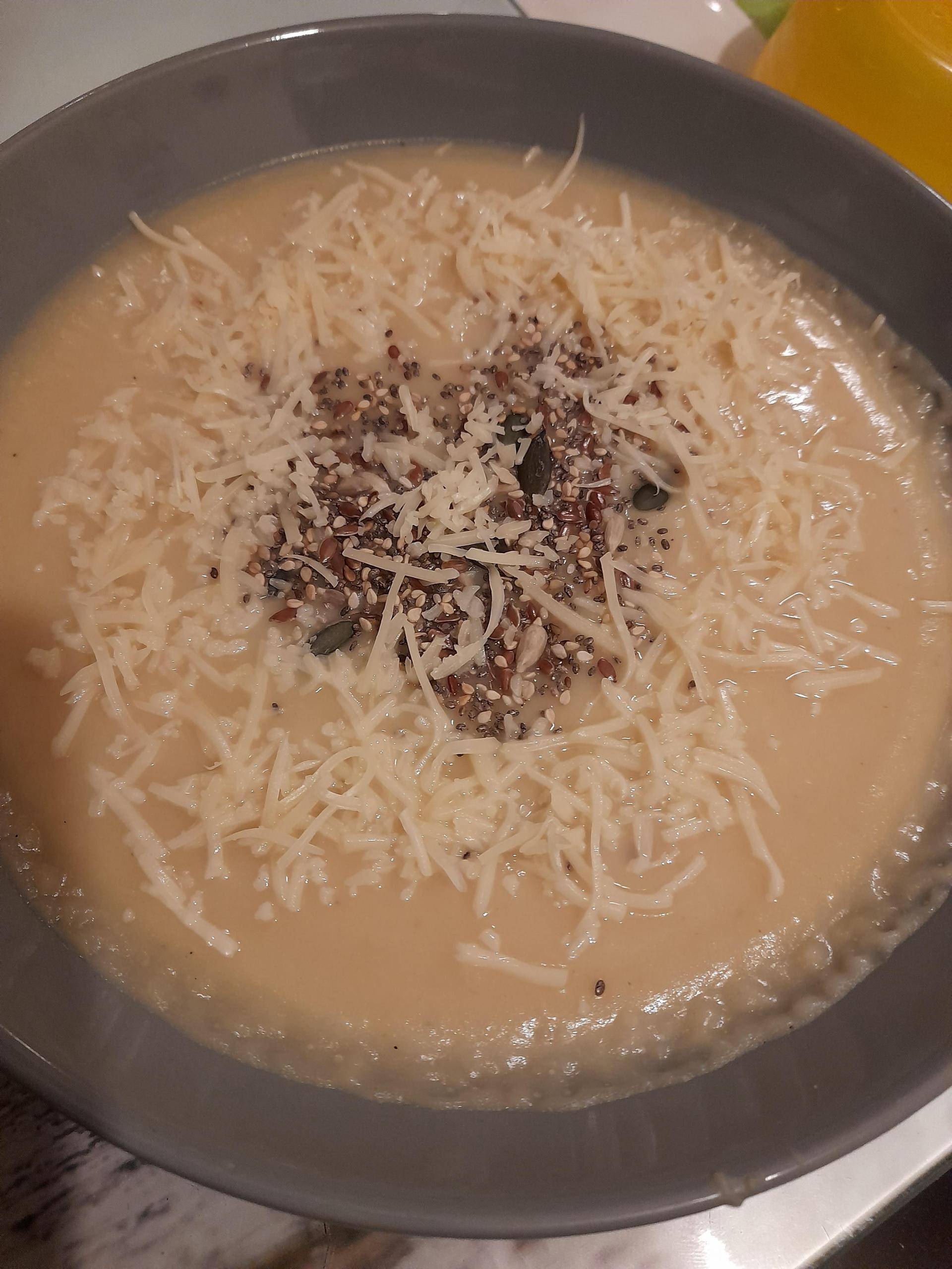 Velouté de céleri. - Recette Cookeo | Moulinex