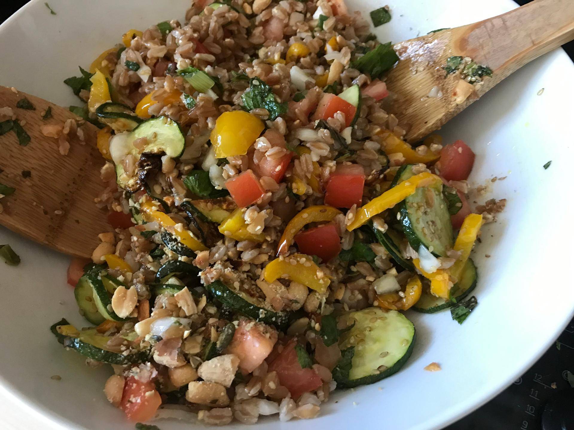 Taboulé de farro, légumes rôtis au sesame - Recepten Cookeo | Moulinex