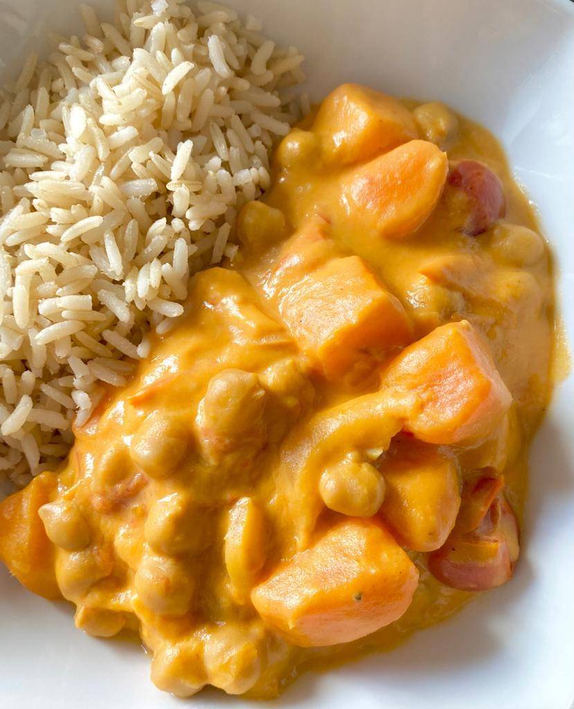 Curry de patate douce d’Ella Woodward - Recette Companion Connect XL | Moulinex