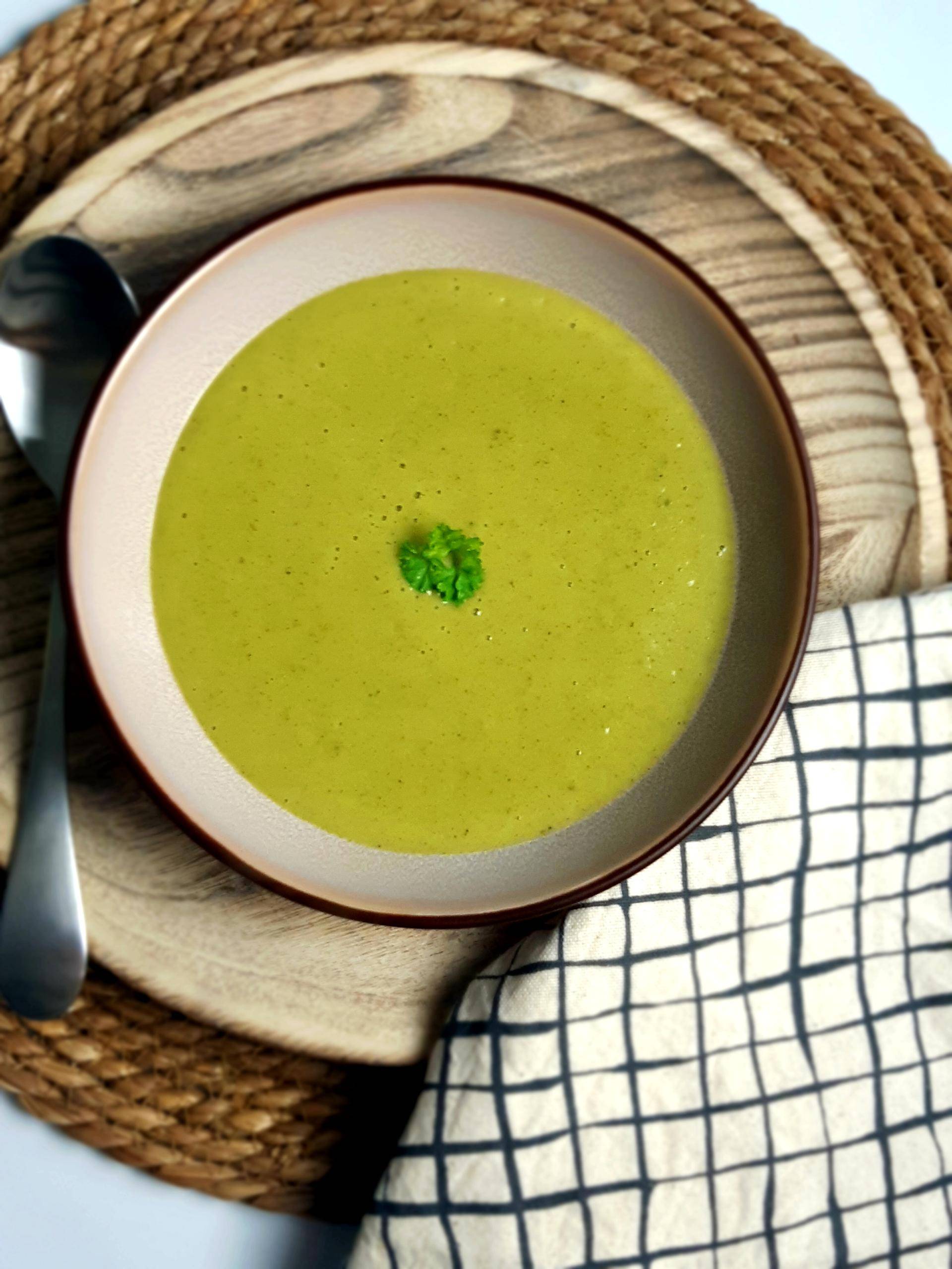 Velouté de brocoli au boursin - Recepten Companion Connect XL | Moulinex