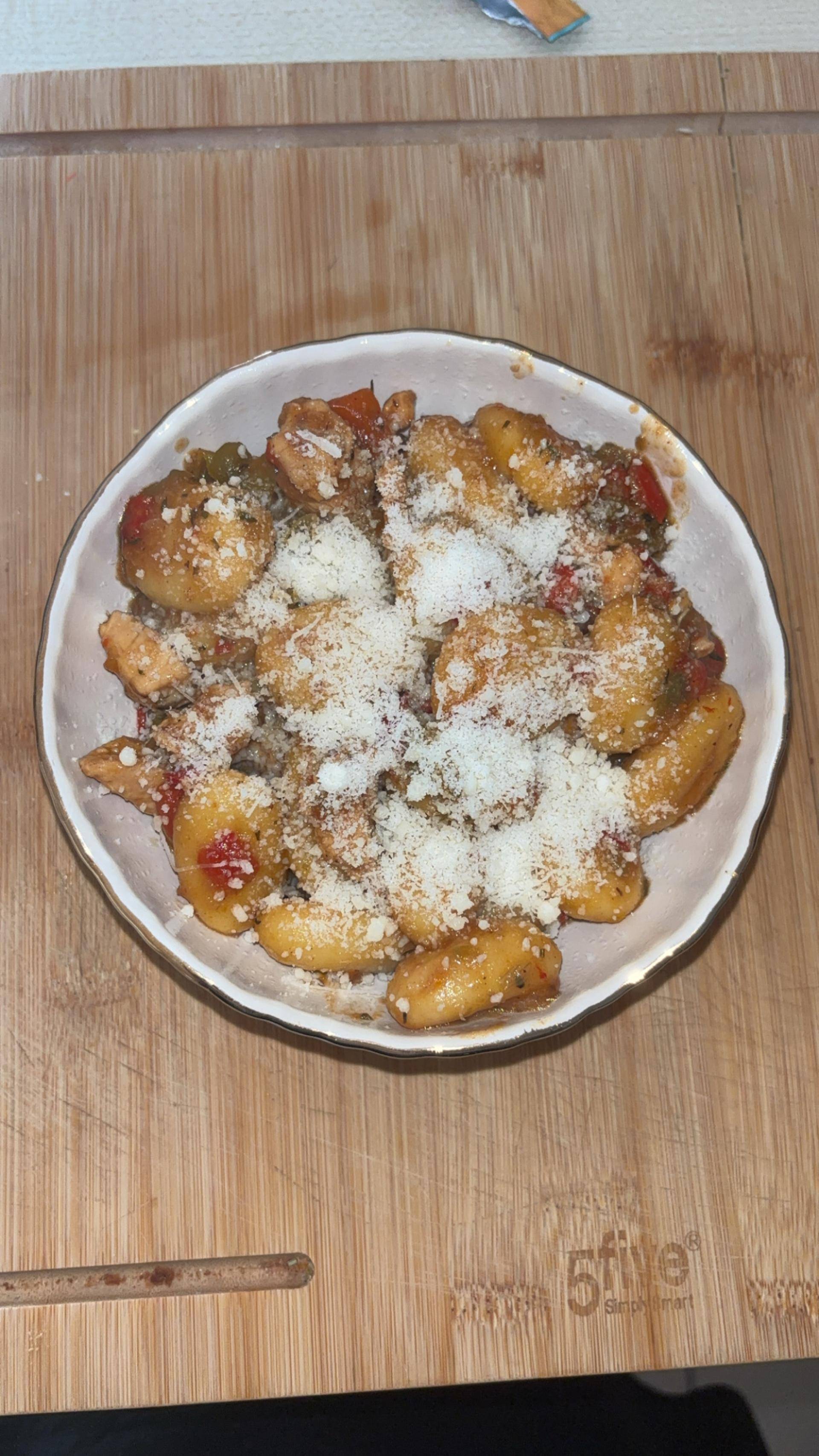 Gnocchis poulet poivrons parmesan - Recette Cookeo | Moulinex