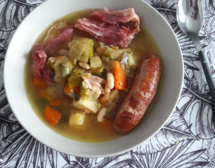 Potée jarret de porc poireaux legumes de saison - Recette Cookeo | Moulinex