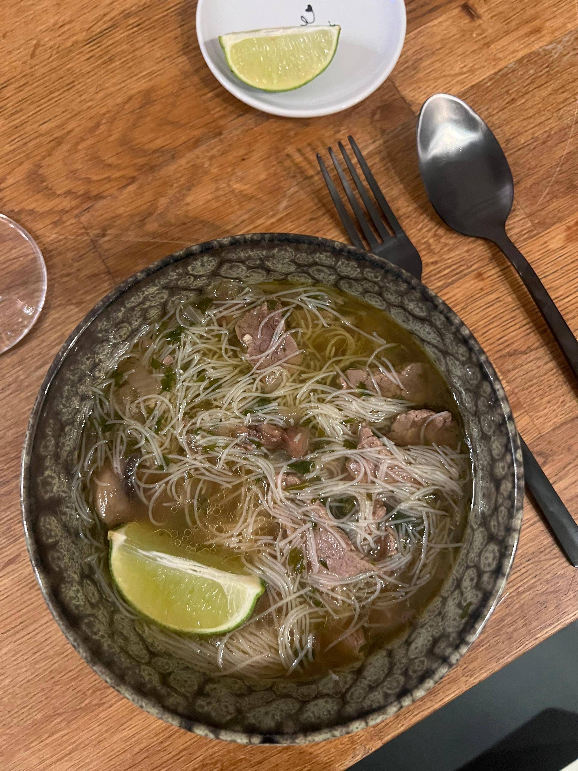 Soupe Bouillon bœuf à la vietnamienne - Recette Cookeo | Moulinex