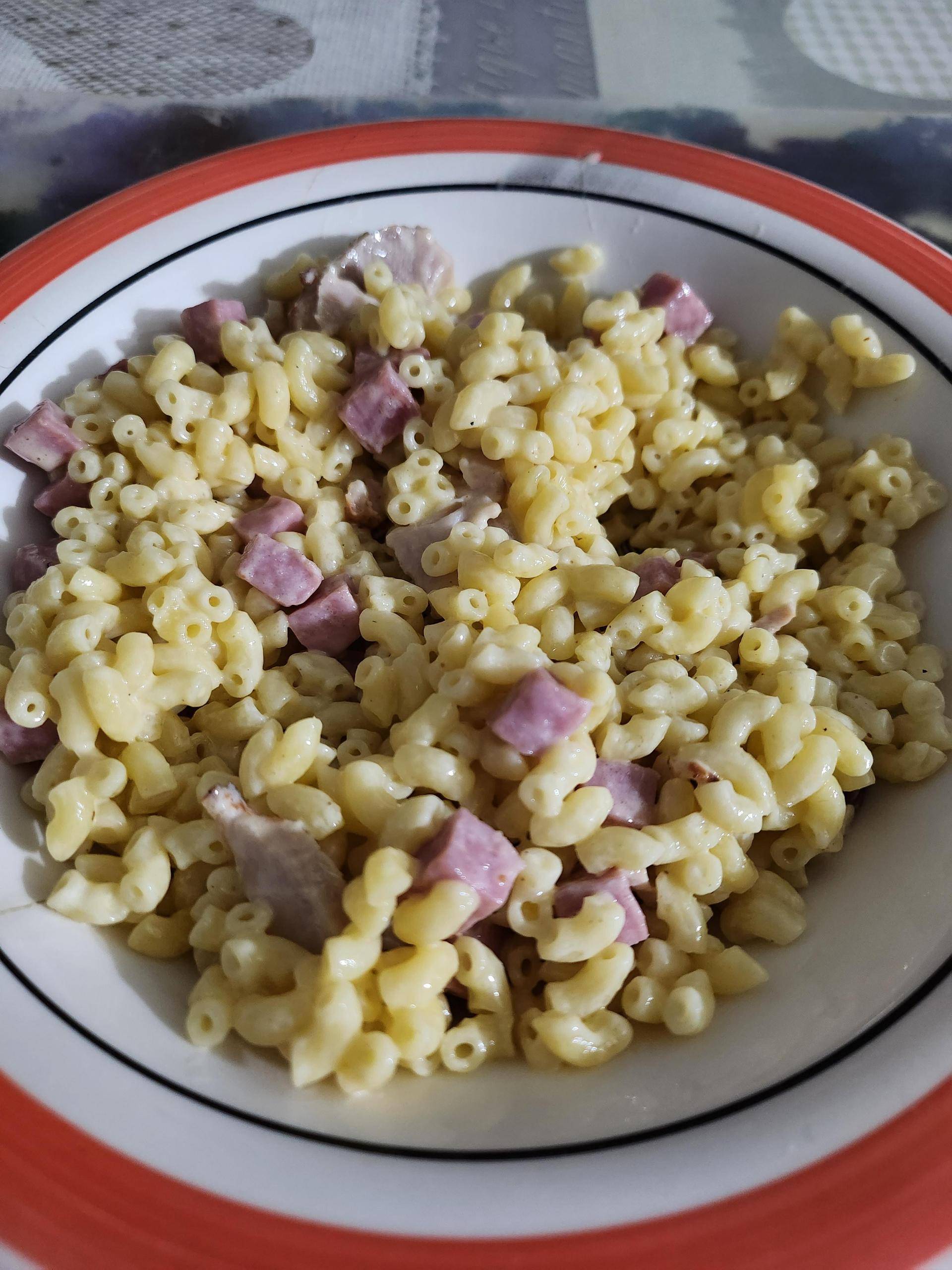 Coquillettes au poulet et au jambon - Recette Companion | Moulinex