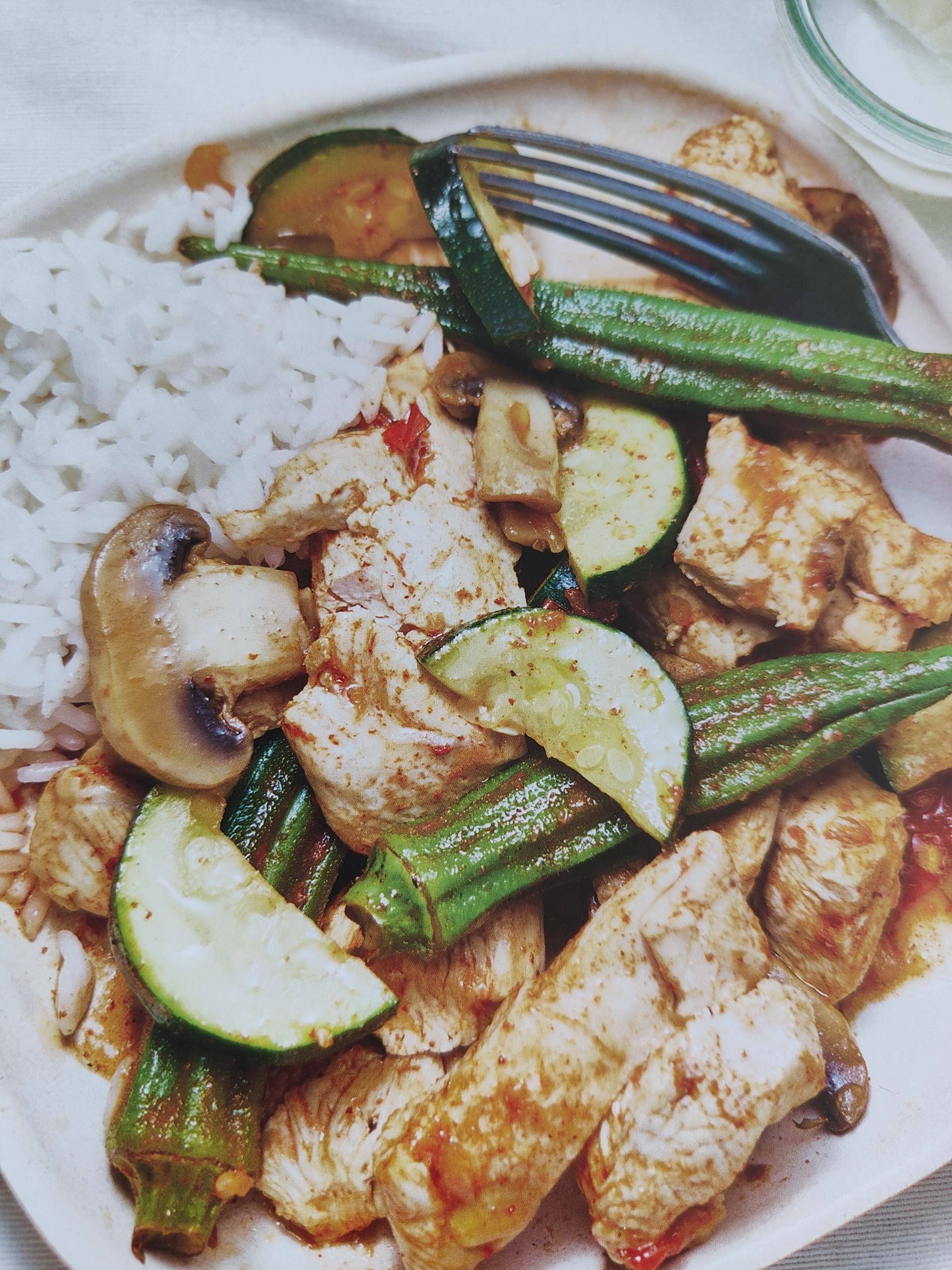 Mijoté de dinde aux gombos - Recette Companion Connect XL | Moulinex