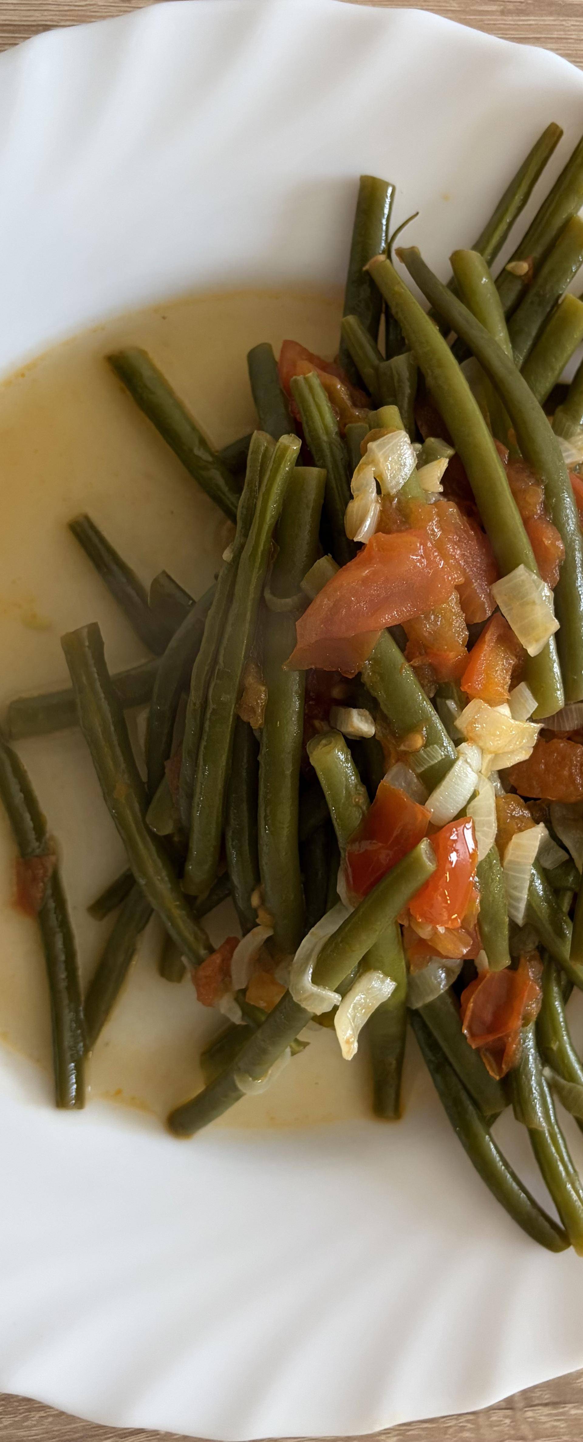 Poêlée de haricots verts relevée à la tomate et piment - Recette Cookeo V3 | Moulinex