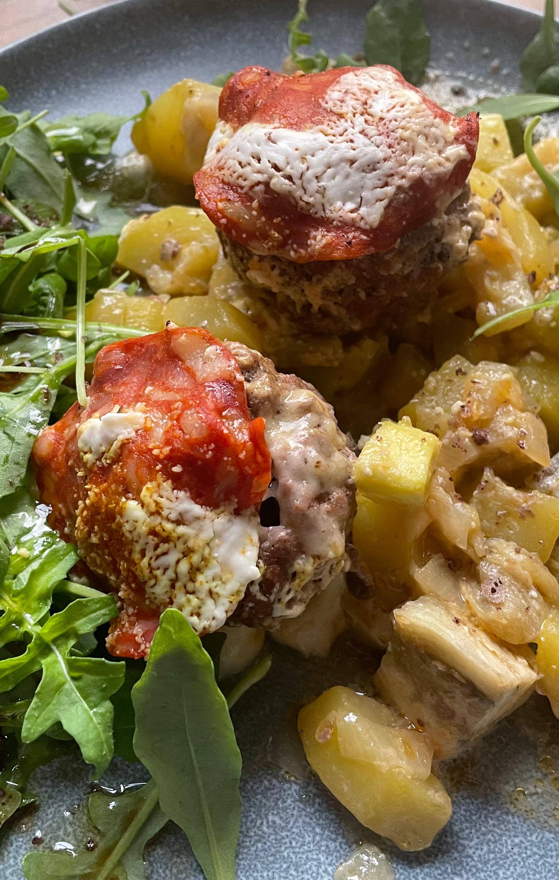 Boulettes de bœuf au comté sur leur lit de légumes fondants - Recette Cookeo V3 | Moulinex