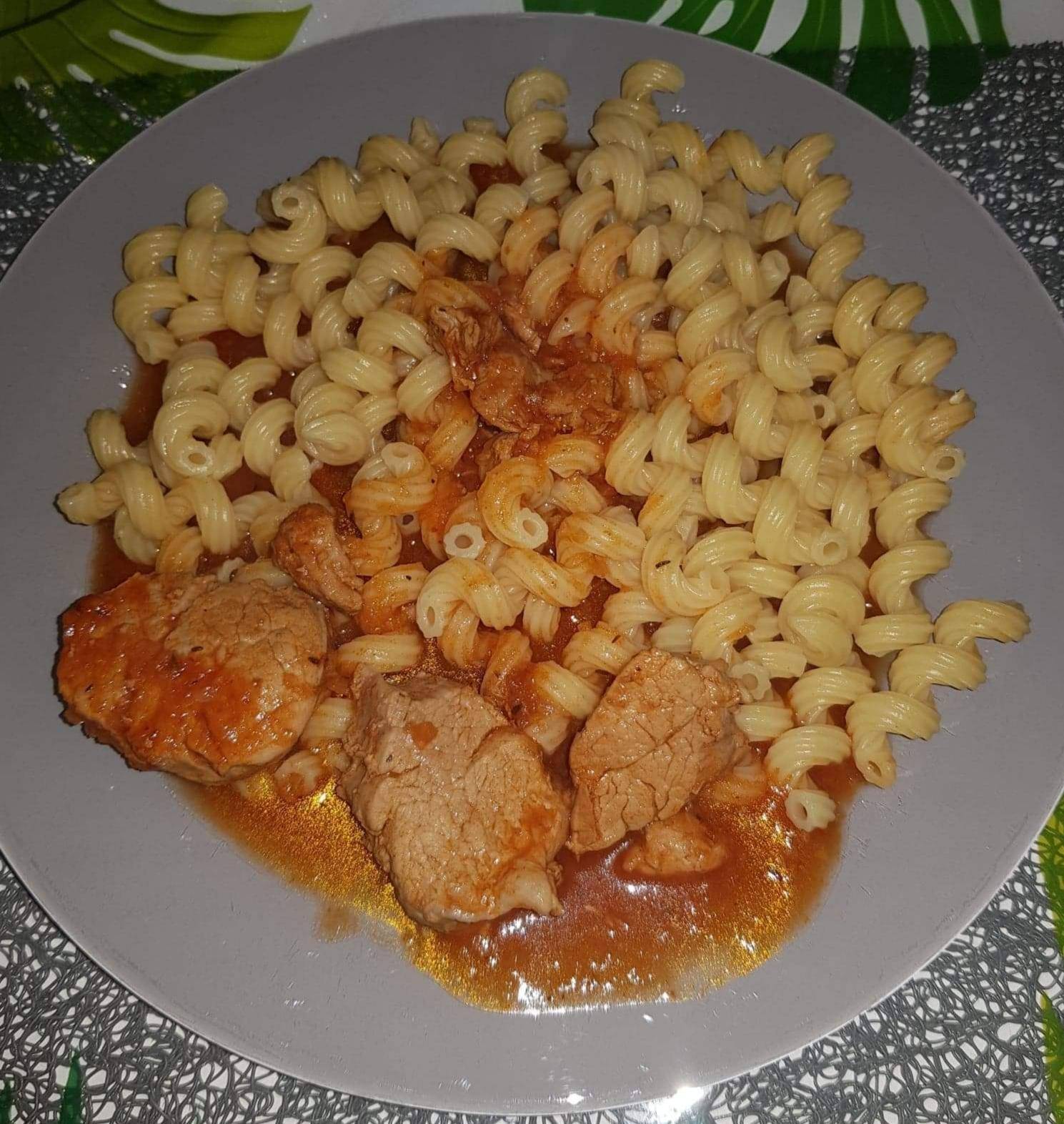 Filet mignon à la tomate et à la provencale - Recepten Cookeo | Moulinex