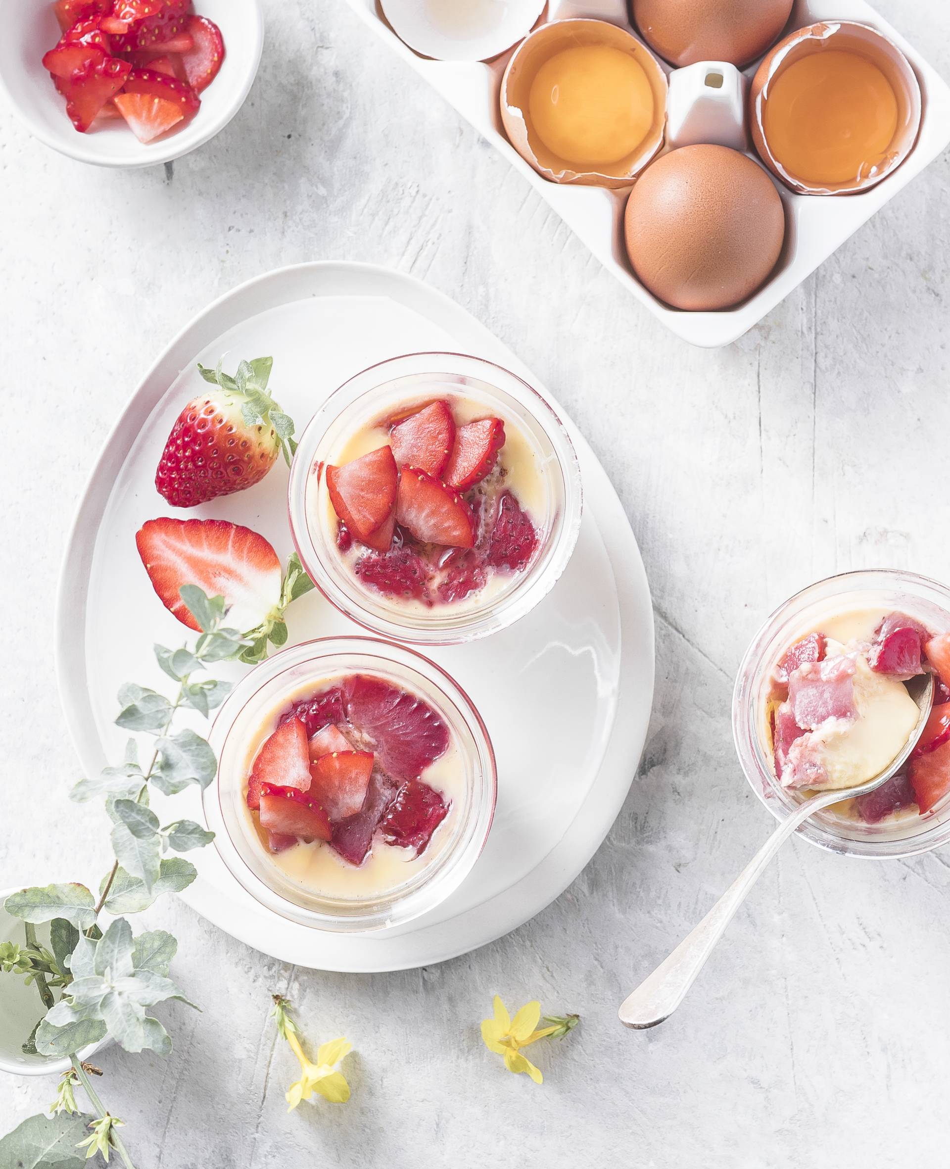 Crèmes aux œufs et fraises - Recette Easy fry Silence XL / Essential XL | Moulinex
