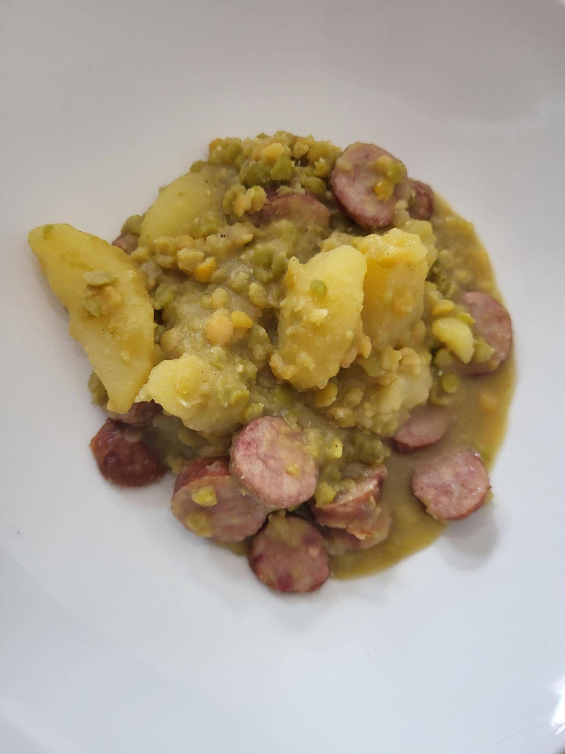 Pois cassés, saucisses fumées et pomme de terre - Recepten Cookeo | Moulinex