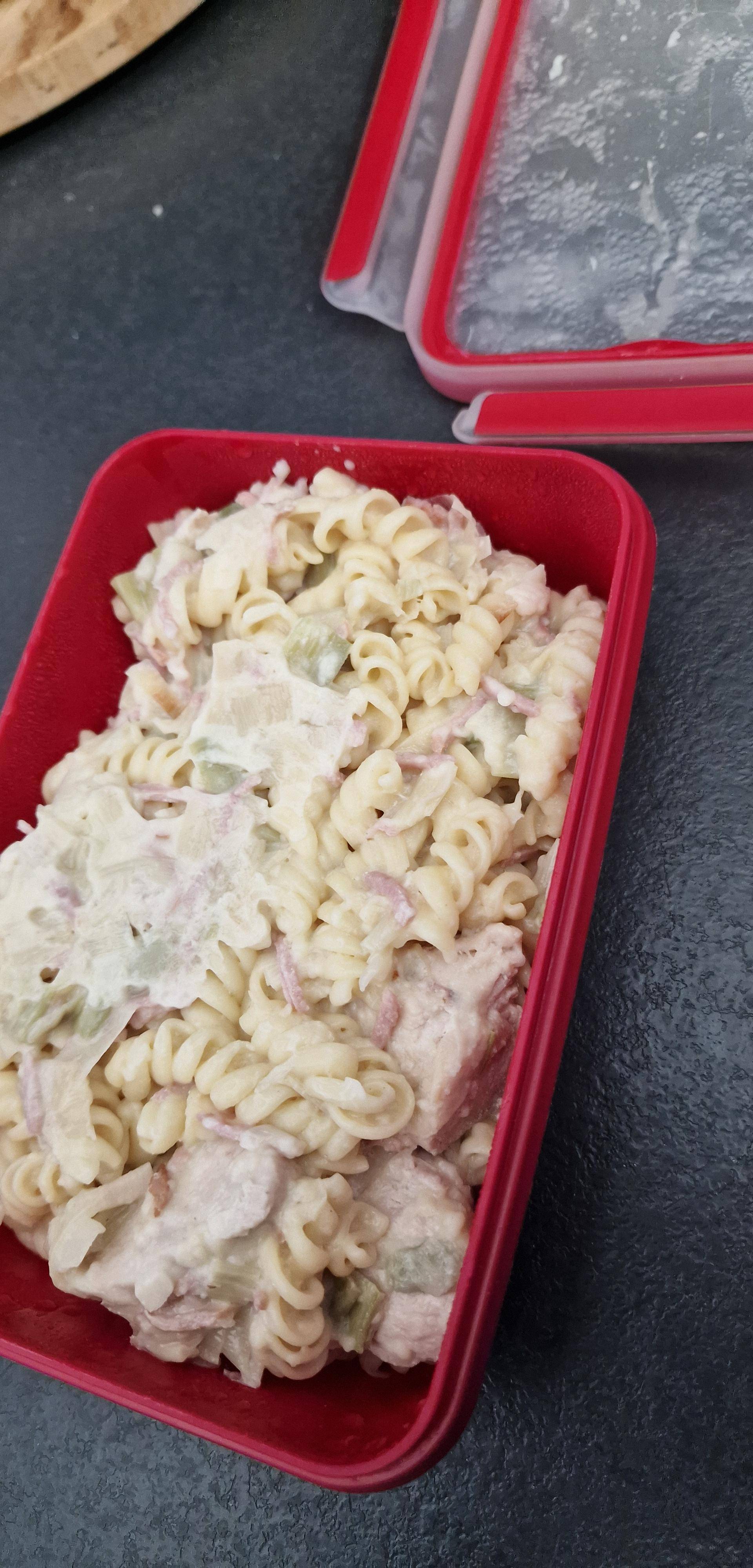 Pâtes au poulet et poireaux - Recette Cookeo V3 | Moulinex