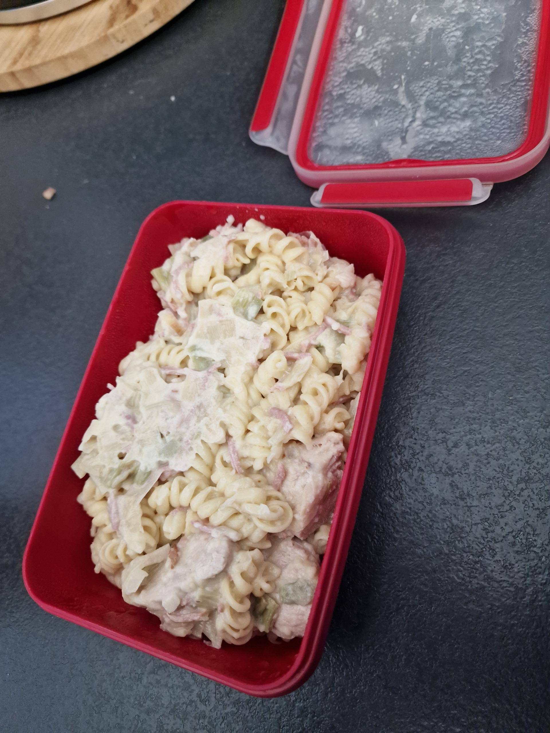 Pâtes au poulet et poireaux - Recette Cookeo V3 | Moulinex