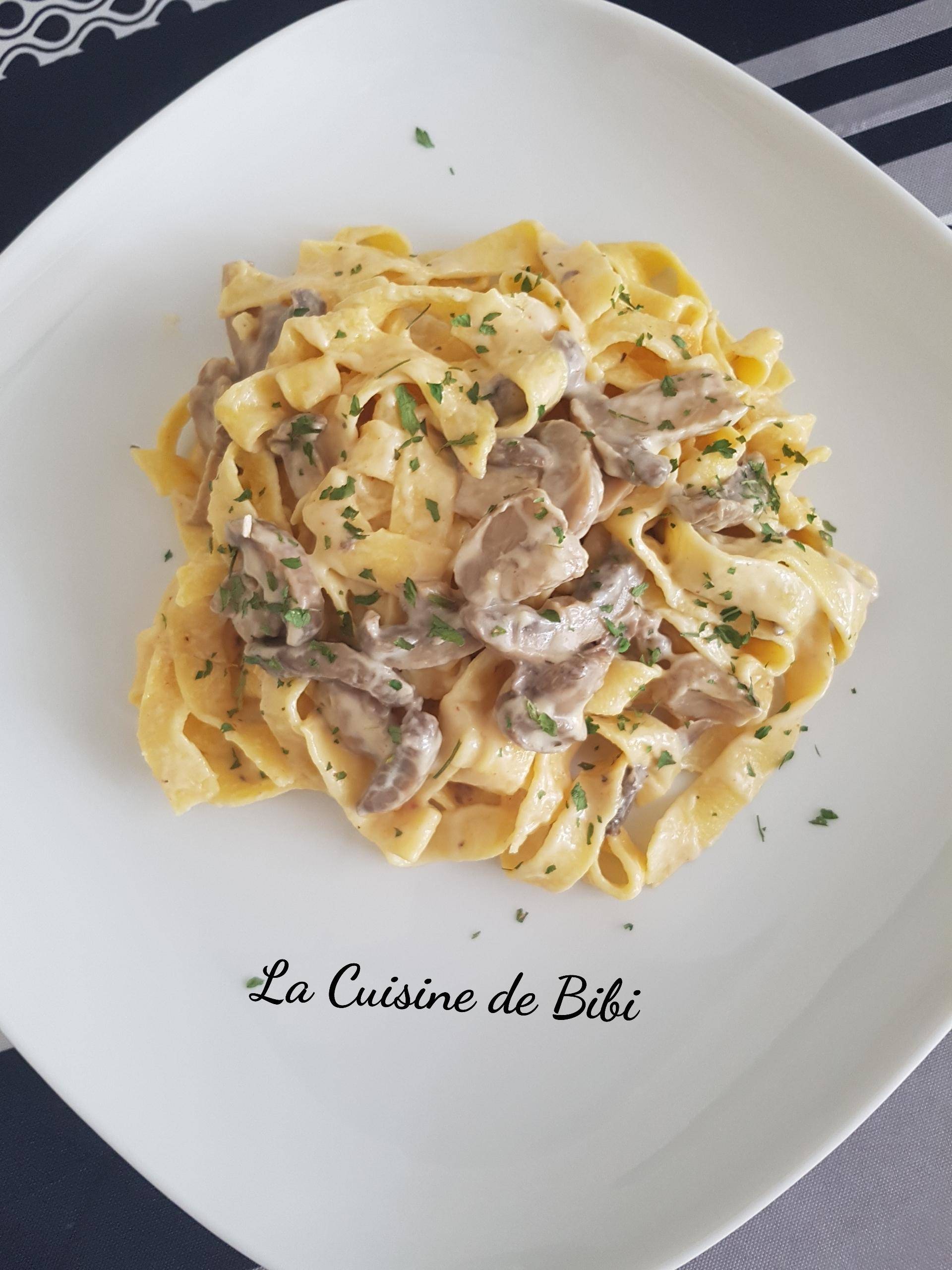 Fettucines crémeuses et champignons - Recepten Cookeo | Moulinex