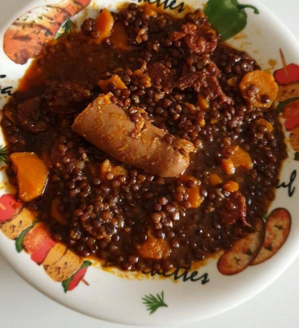 Lentilles aux chorizo & saucisses à l'oignon - Recepten Cookeo | Moulinex