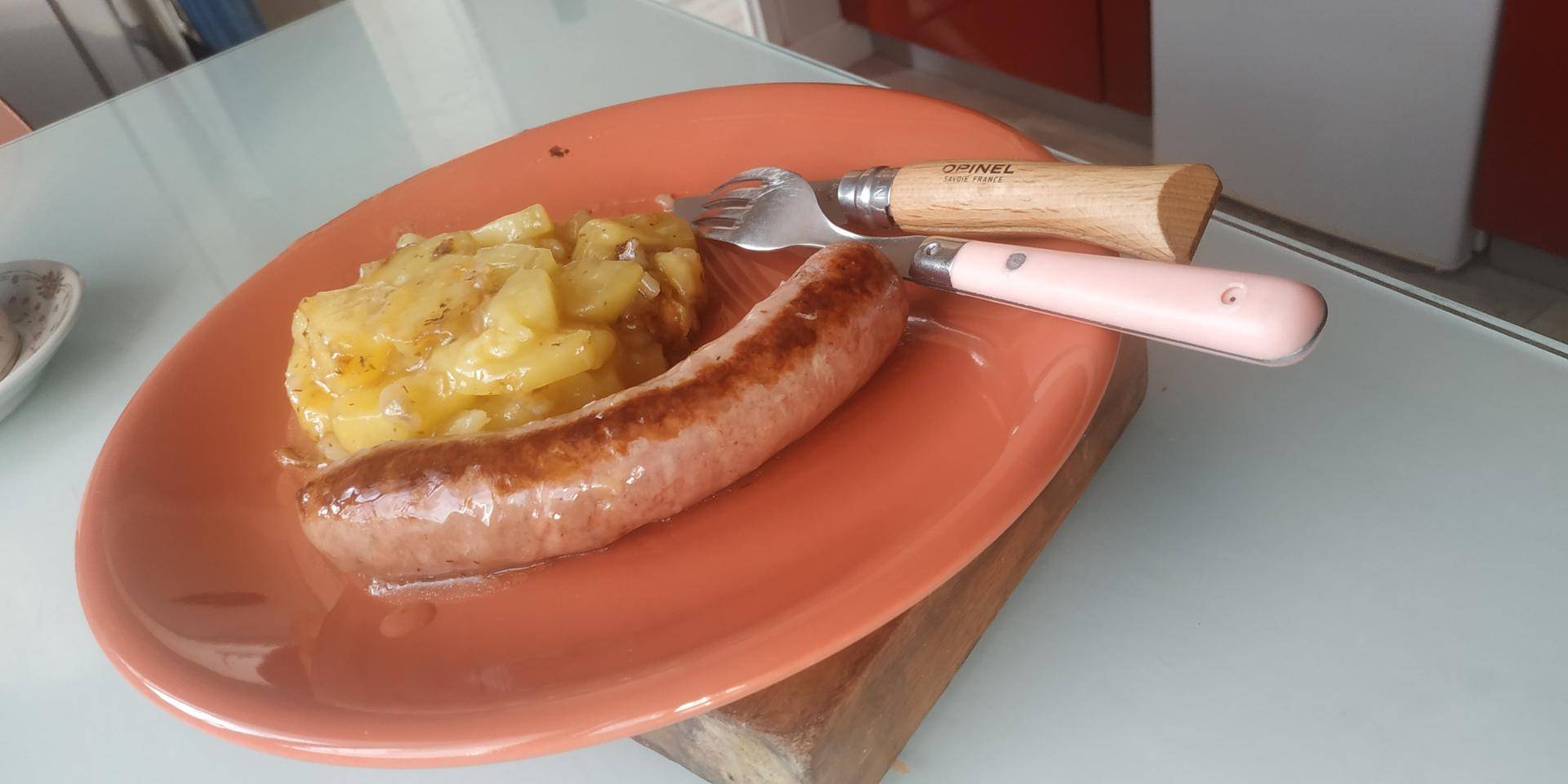 Saucisses et Pommes de terre de Mémé Marcelle - Recette Cookeo | Moulinex