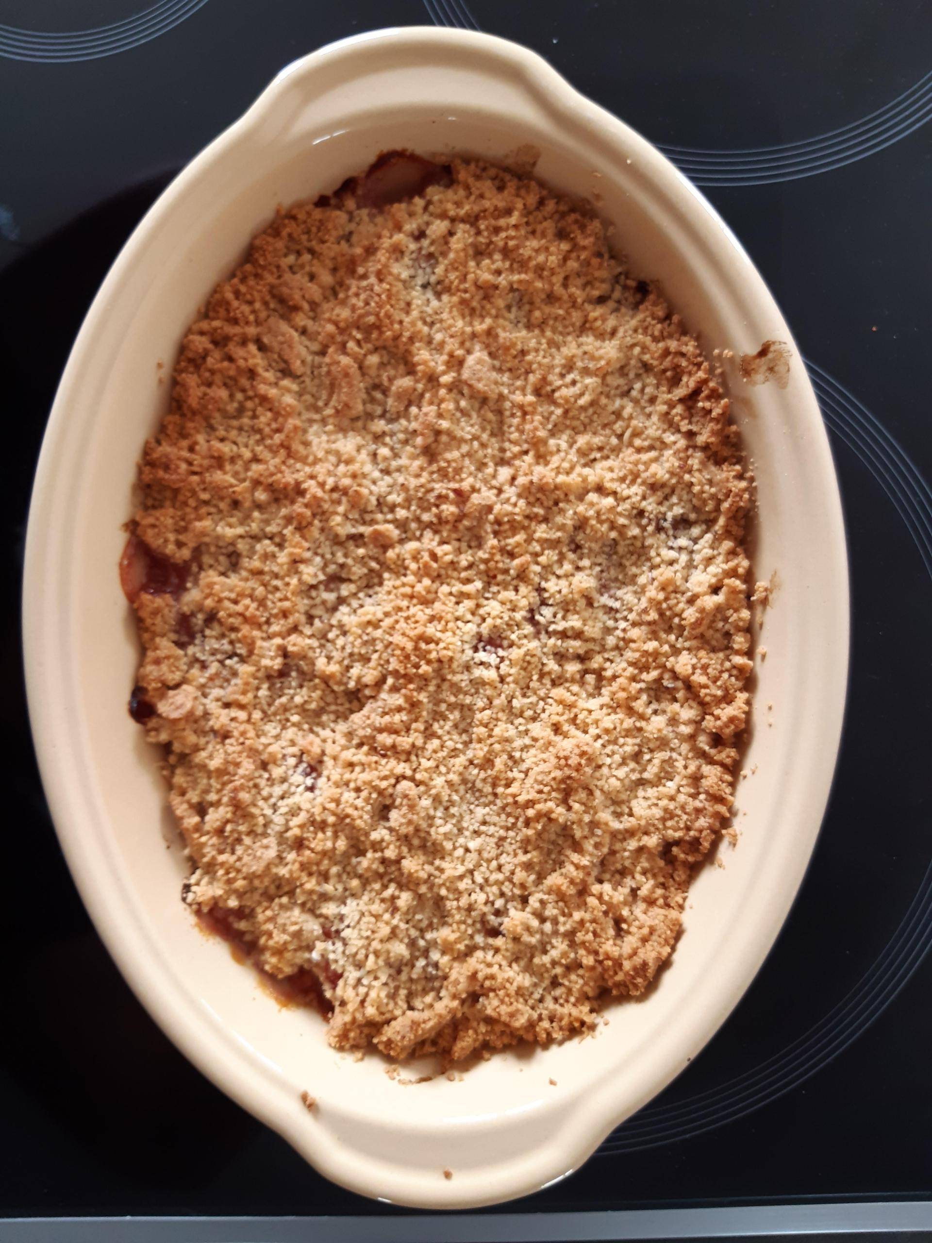 Crumble aux pêches de vigne - Recepten Companion Connect XL | Moulinex