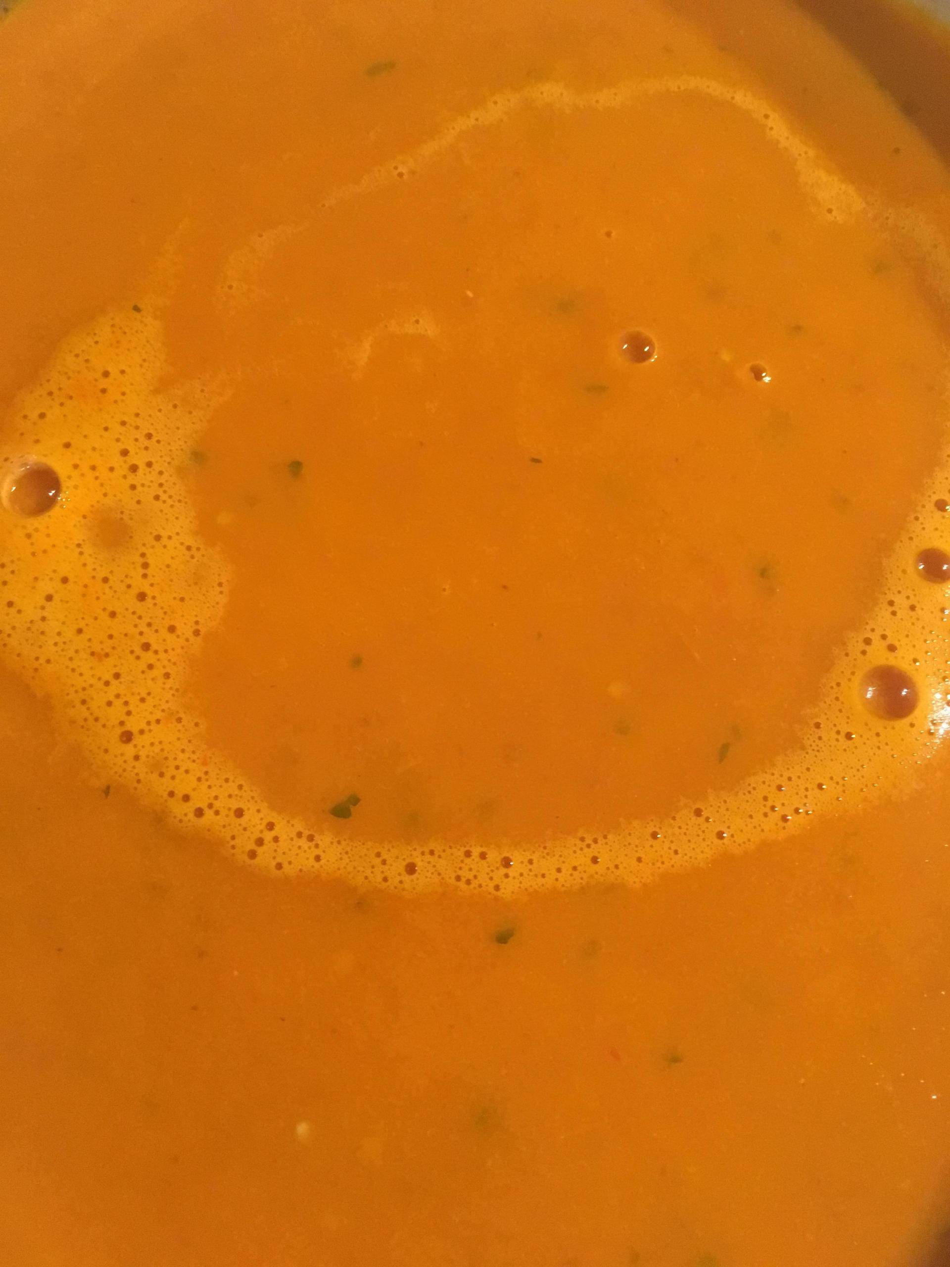 Velouté de tomates, poivrons et chorizo - Recepten Cookeo | Moulinex