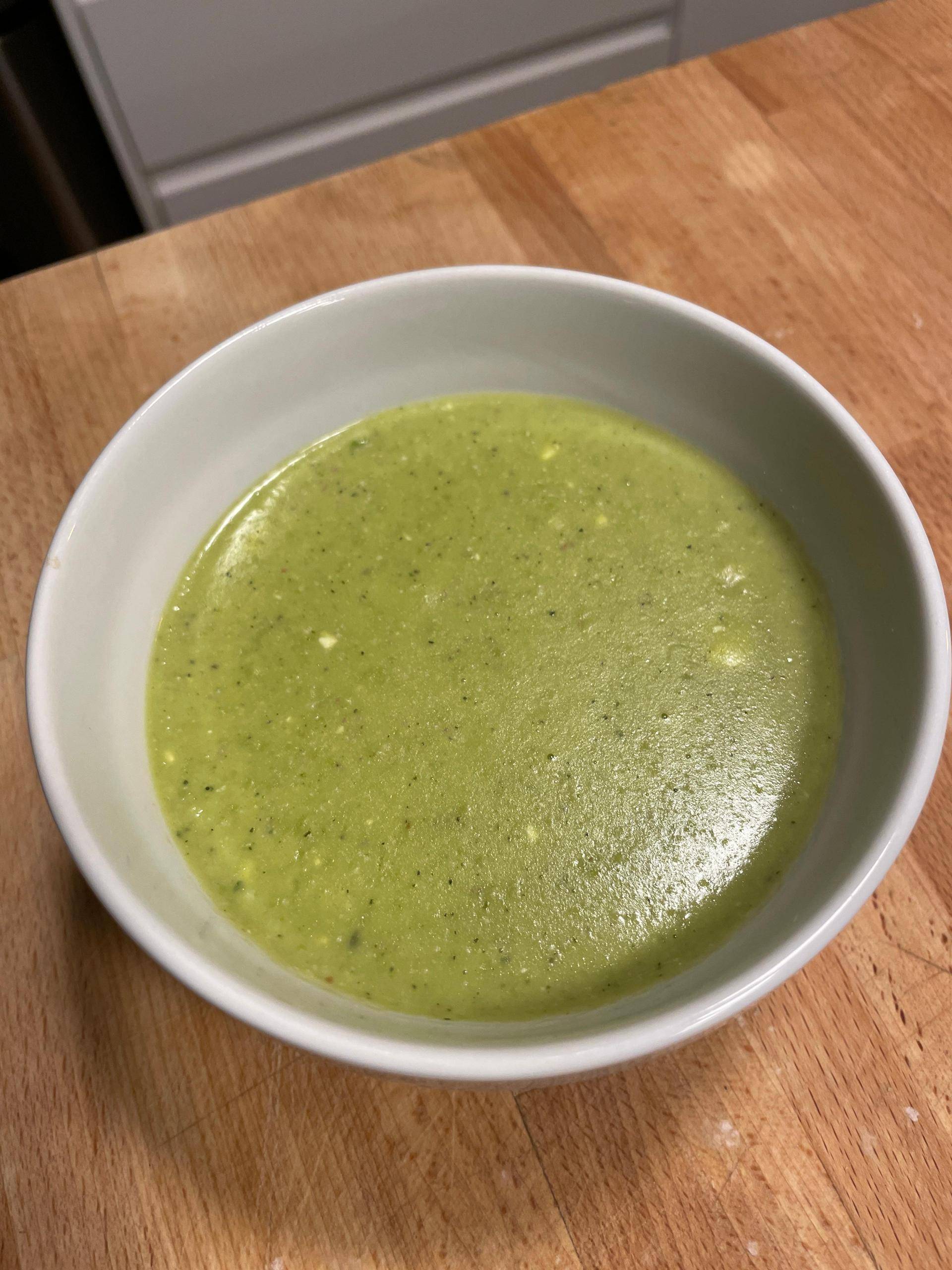 Velouté de petits pois et lardons - Recepten Companion Connect XL | Moulinex