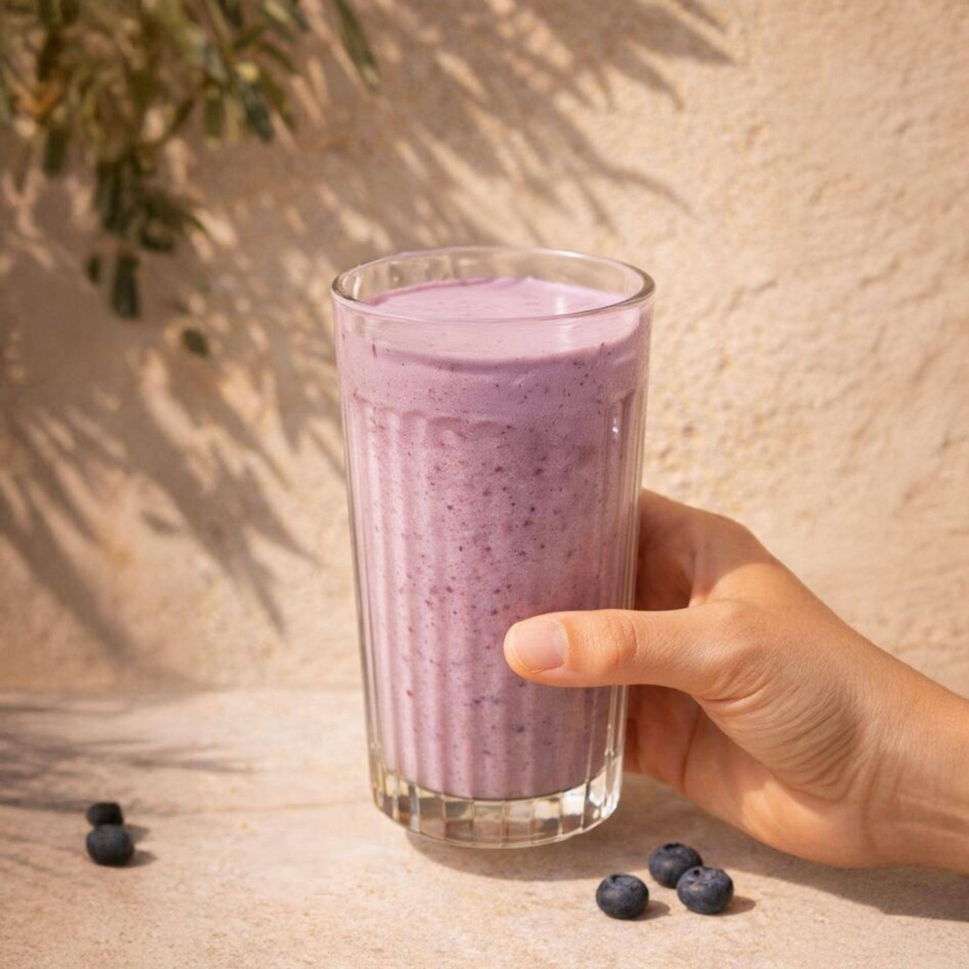Blauwe bessen roomkaas milkshake - Recepten Freezi | Moulinex