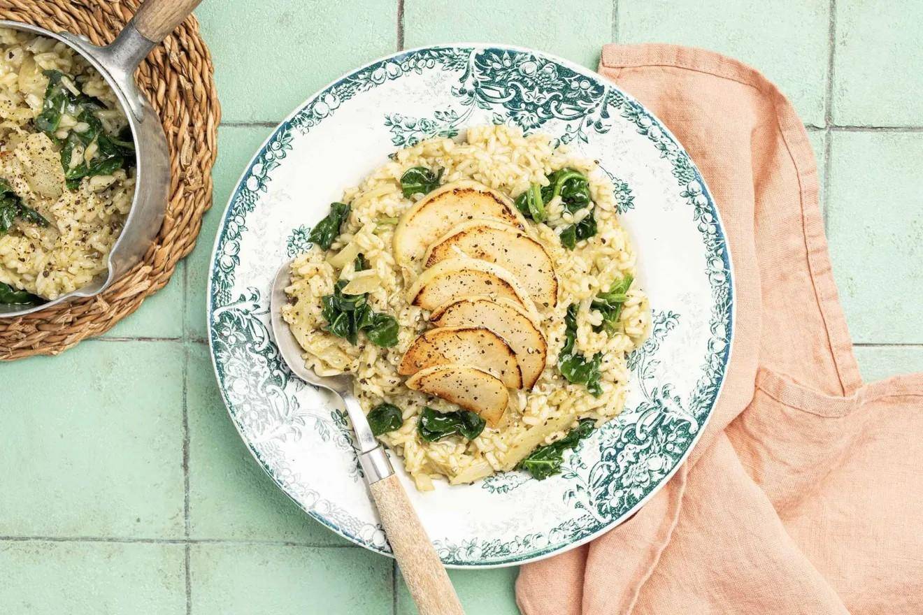 Risotto à la crème de féta à l'ail des ours, poire et épinards - Recepten Companion Connect | Moulinex