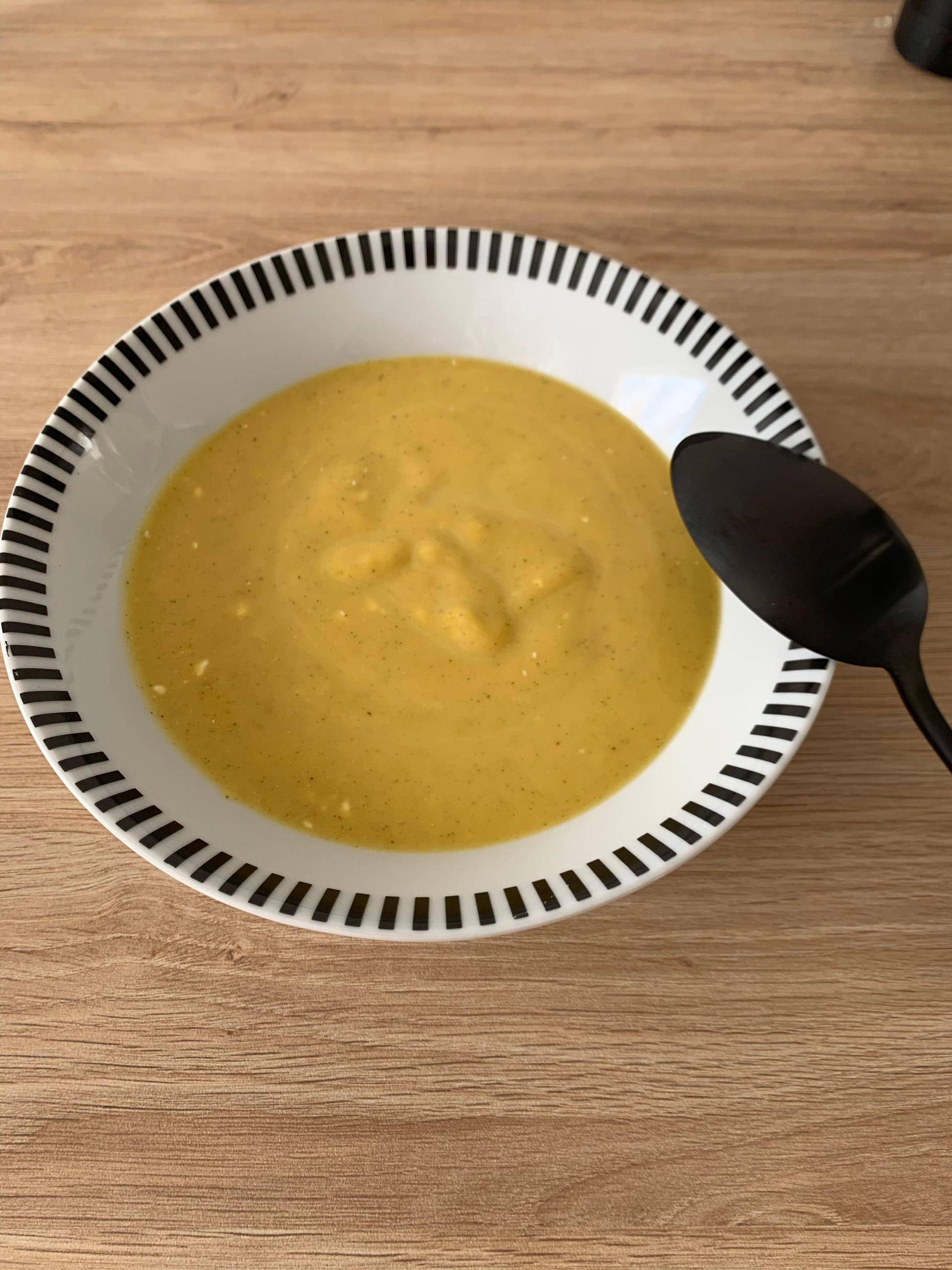 Soupe délicieuse - Recepten Companion Connect XL | Moulinex