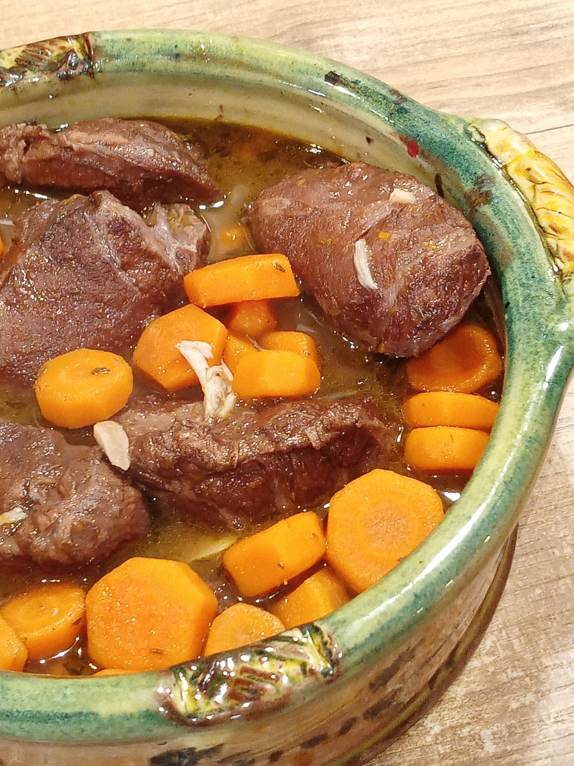 Joues de porc au vin rouge - Recepten Companion Connect XL | Moulinex
