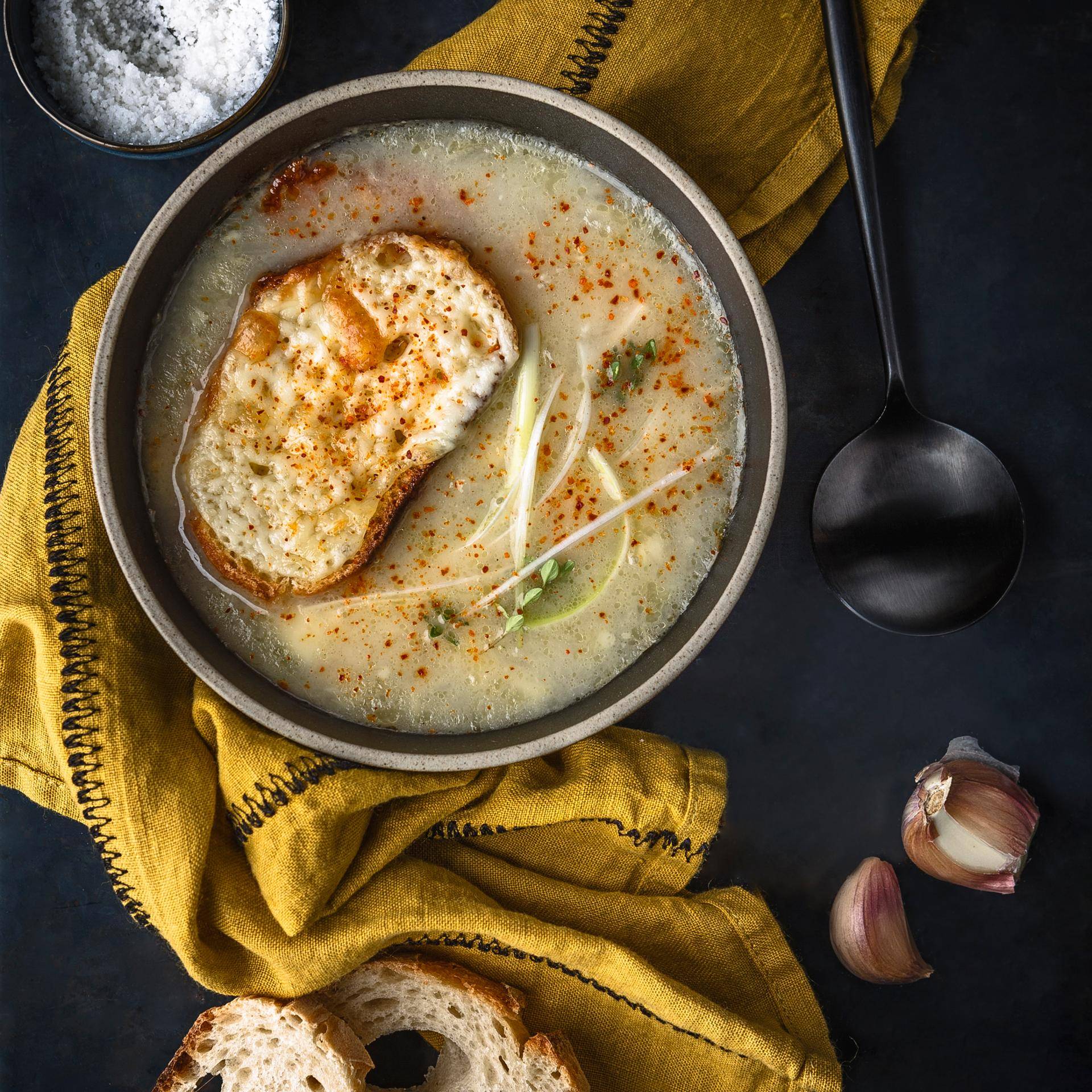 Soupe au fromage, croûtons gratinés - Recette Companion XL | Moulinex