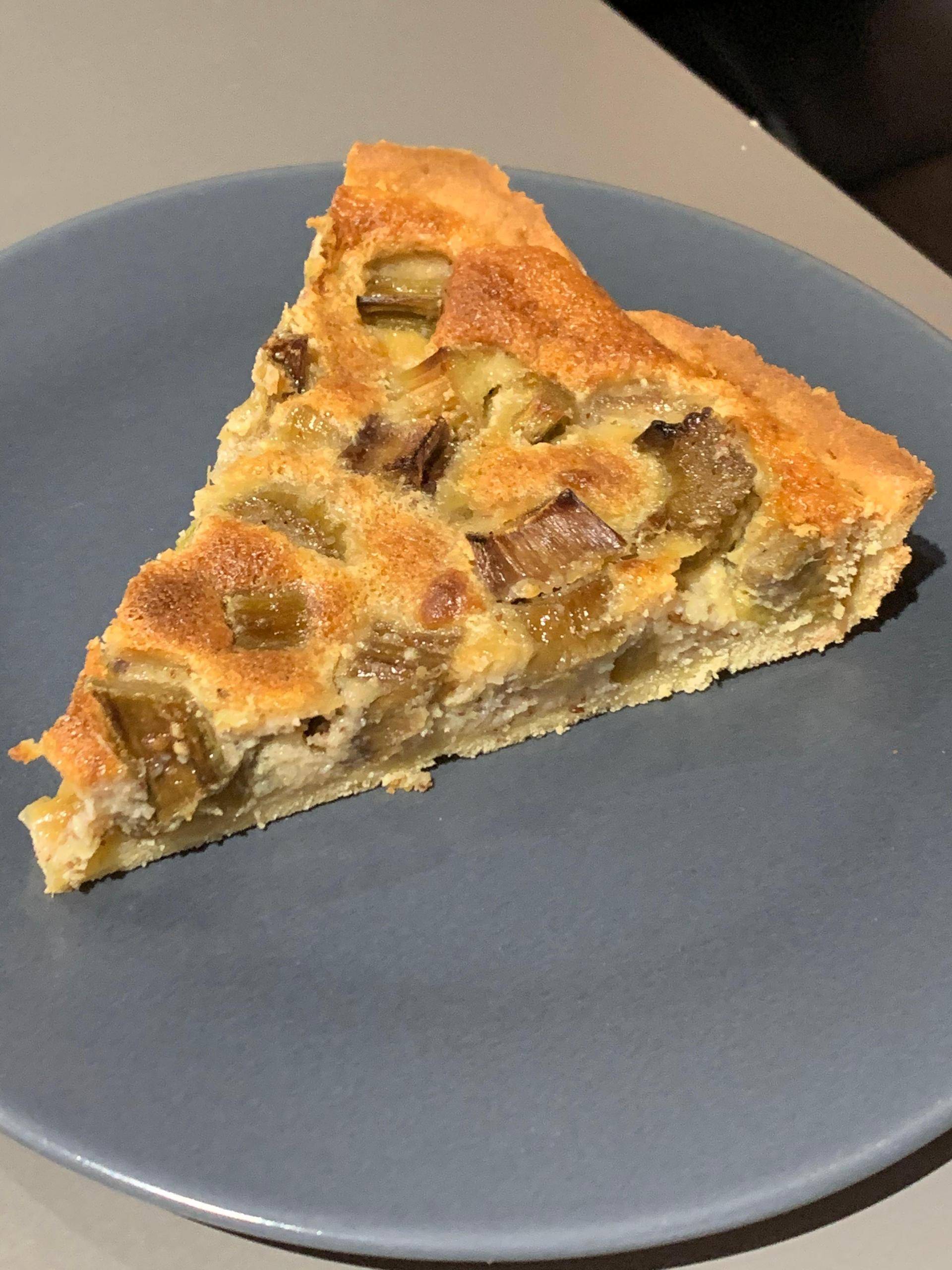 Tarte rhubarbe crème d’amandes - Recette Companion XL | Moulinex