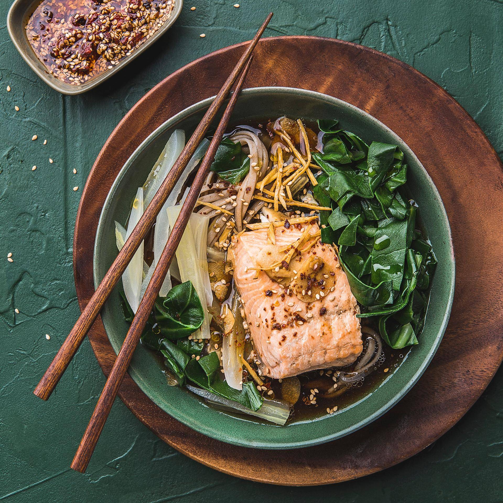 Blettes et saumon en bouillon Teriyaki - Recepten Cuiseur vapeur | Moulinex