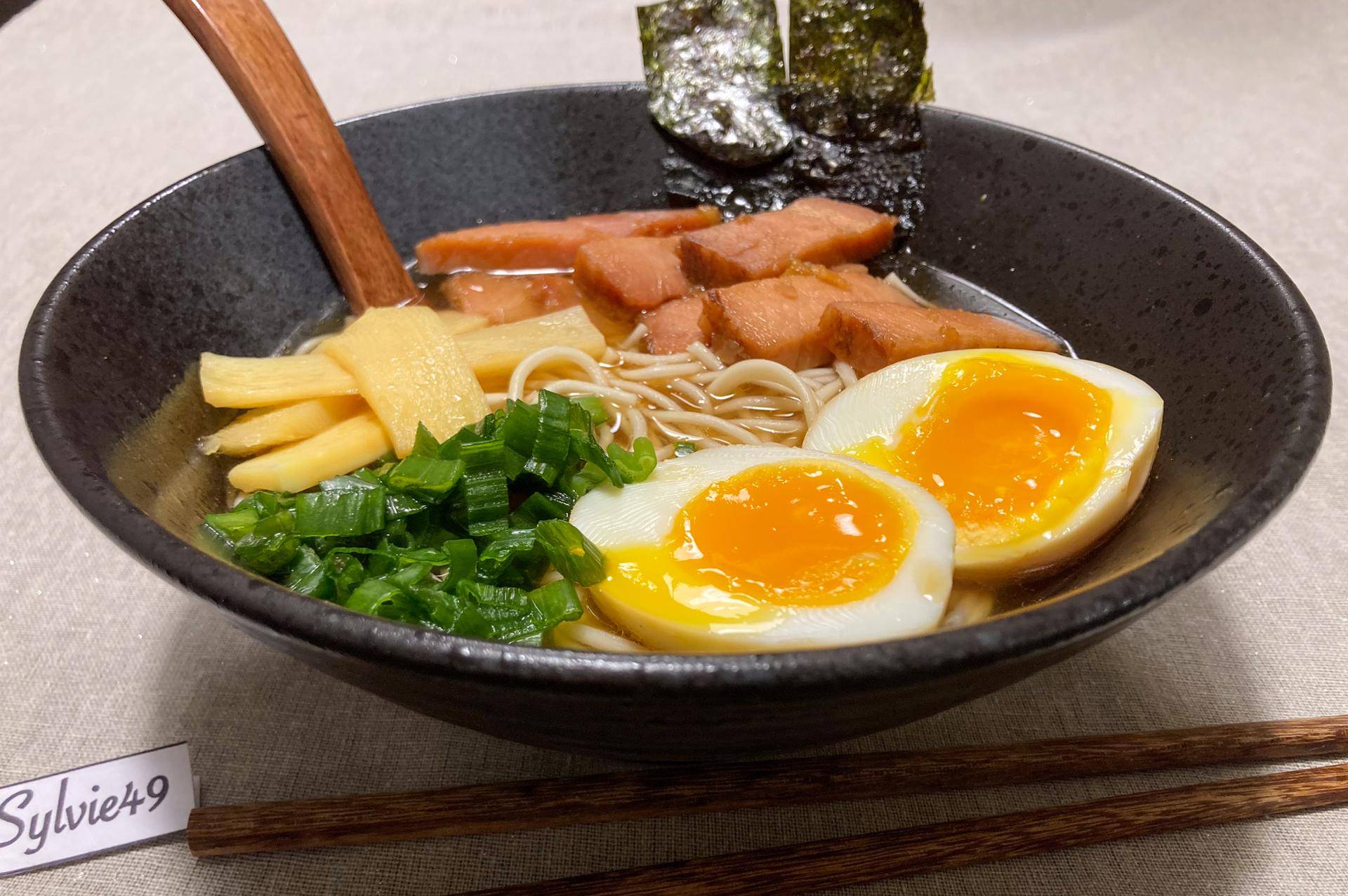 Shoyu ramen (Japon) - Recepten Cookeo V3 | Moulinex