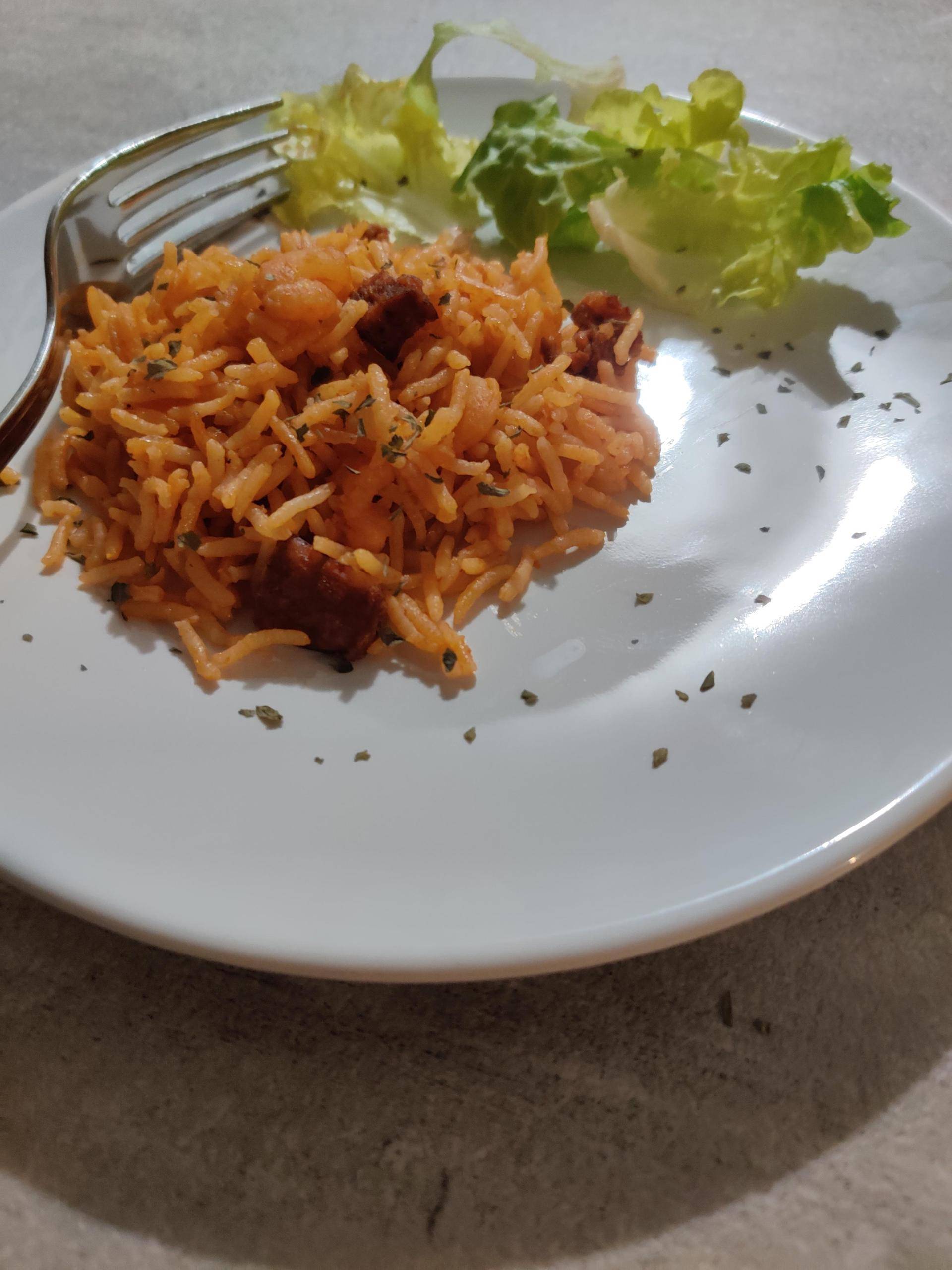 Riz sauté aux crevettes et chorizo - Recette Cookeo | Moulinex