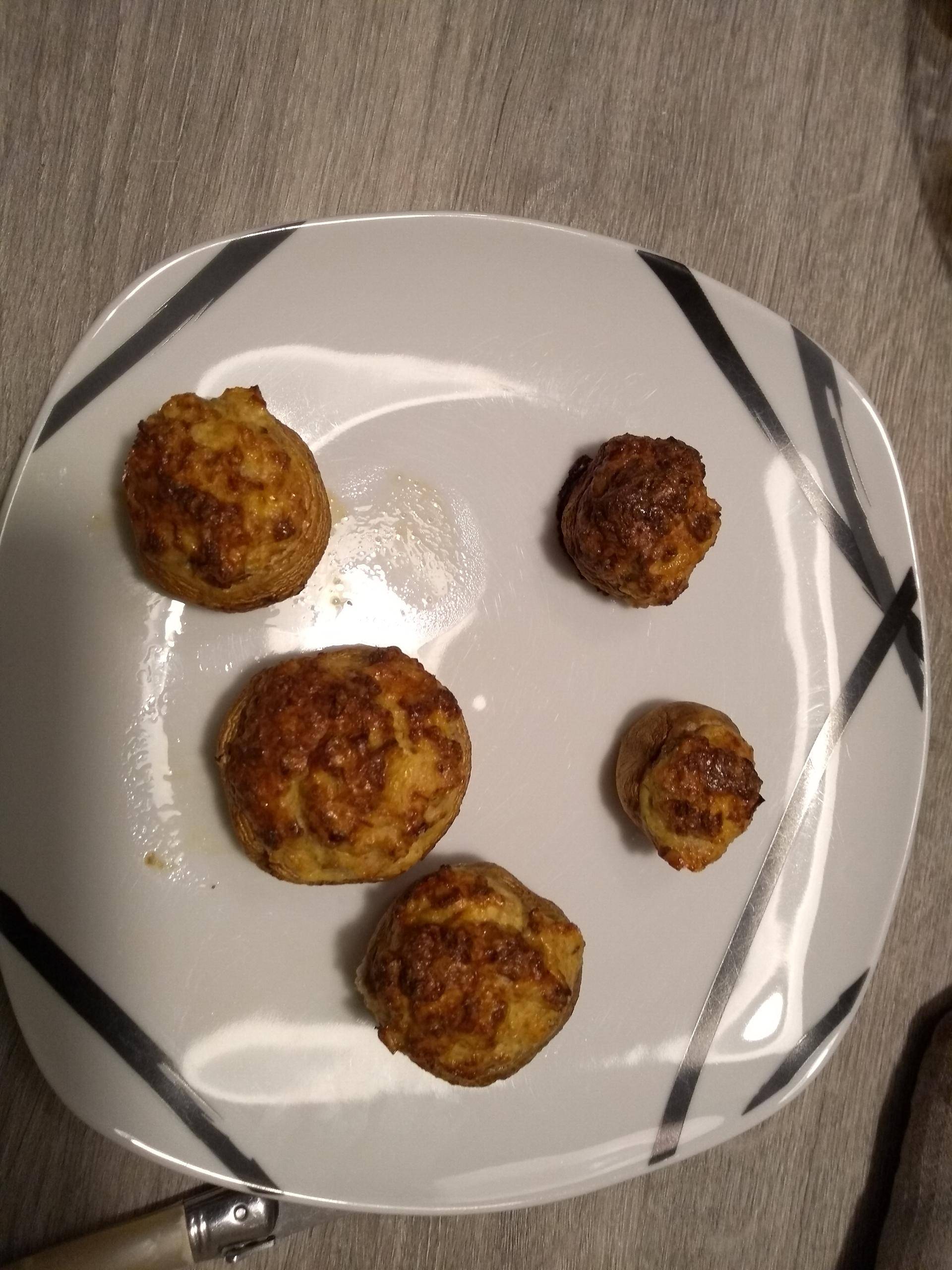 Champignons farcis bacon chèvre - Recepten Companion | Moulinex
