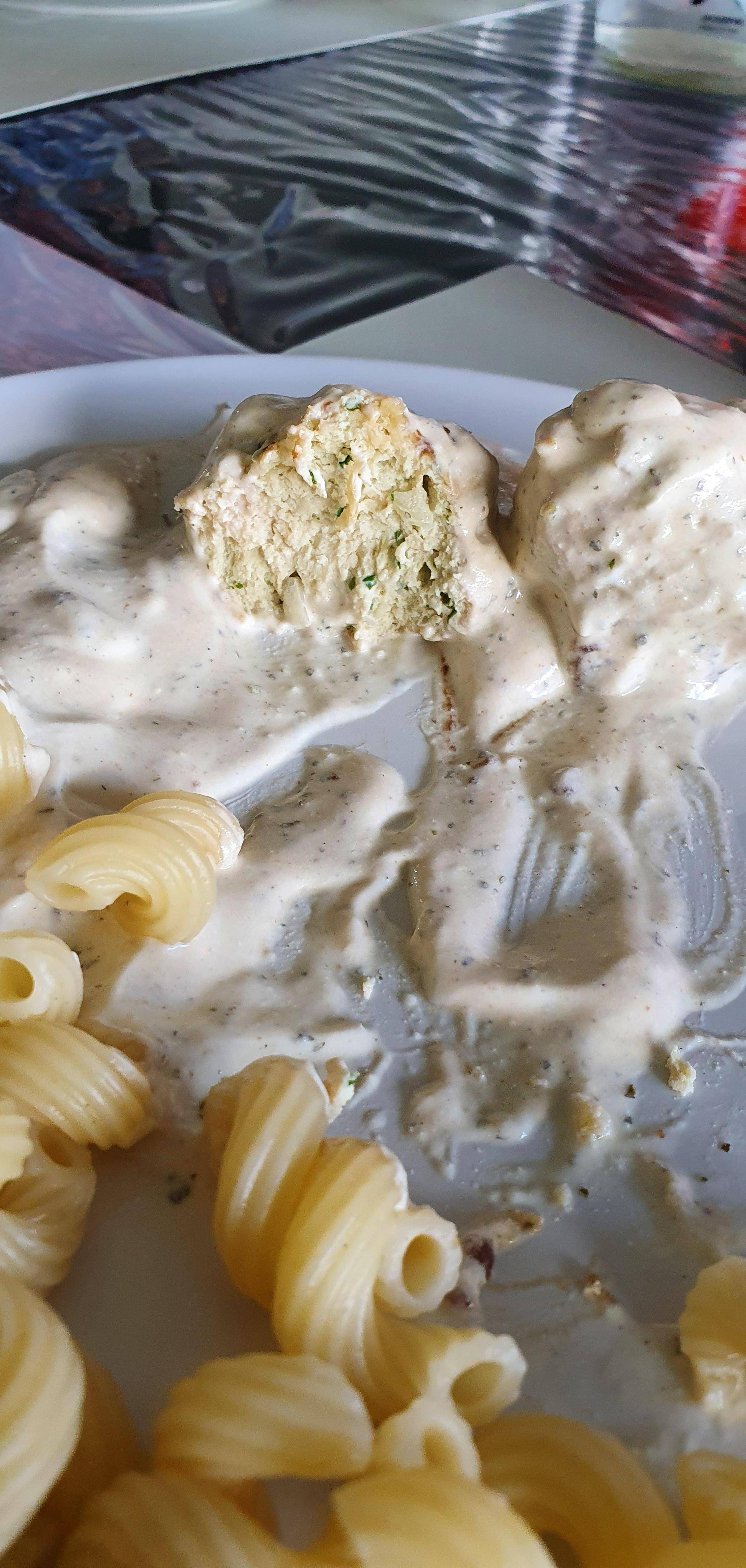 Boulettes de poulet, sauce vin blanc, ail et fines herbes - Recette Cookeo | Moulinex