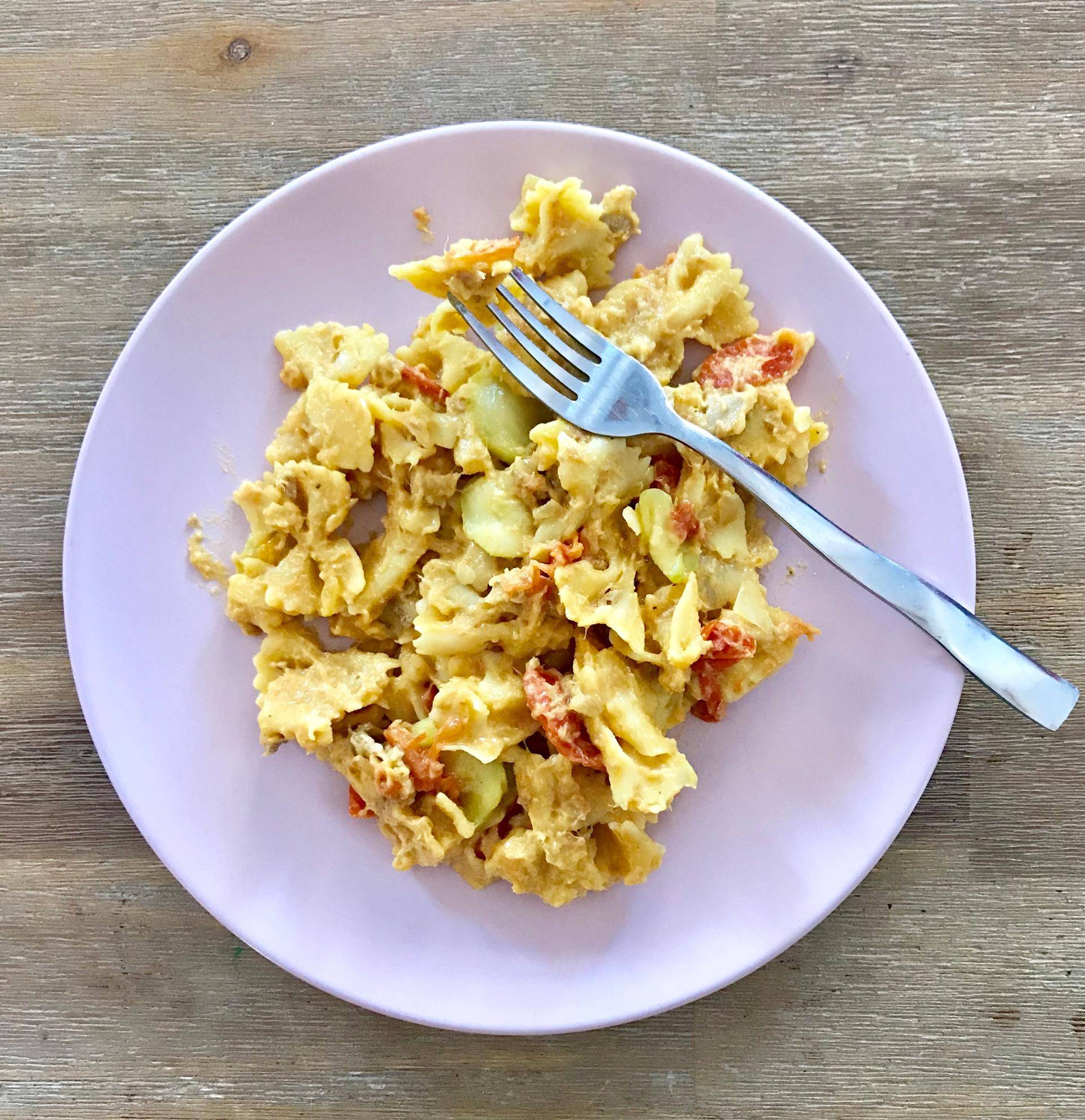 One pot pasta tomates, courgettes, thon - Recepten Companion | Moulinex