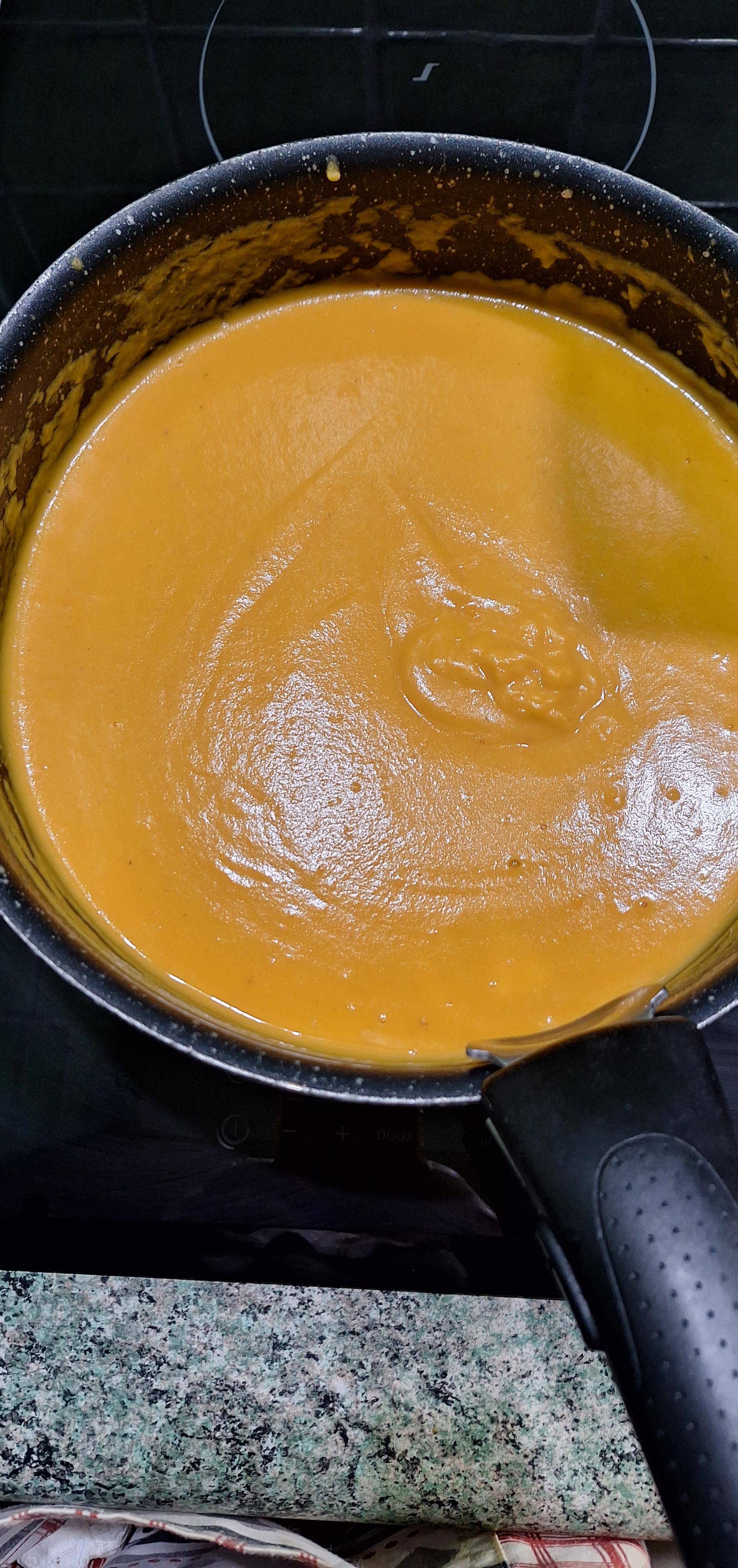 Velouté patate douce-lentilles corail - Recette Cookeo | Moulinex