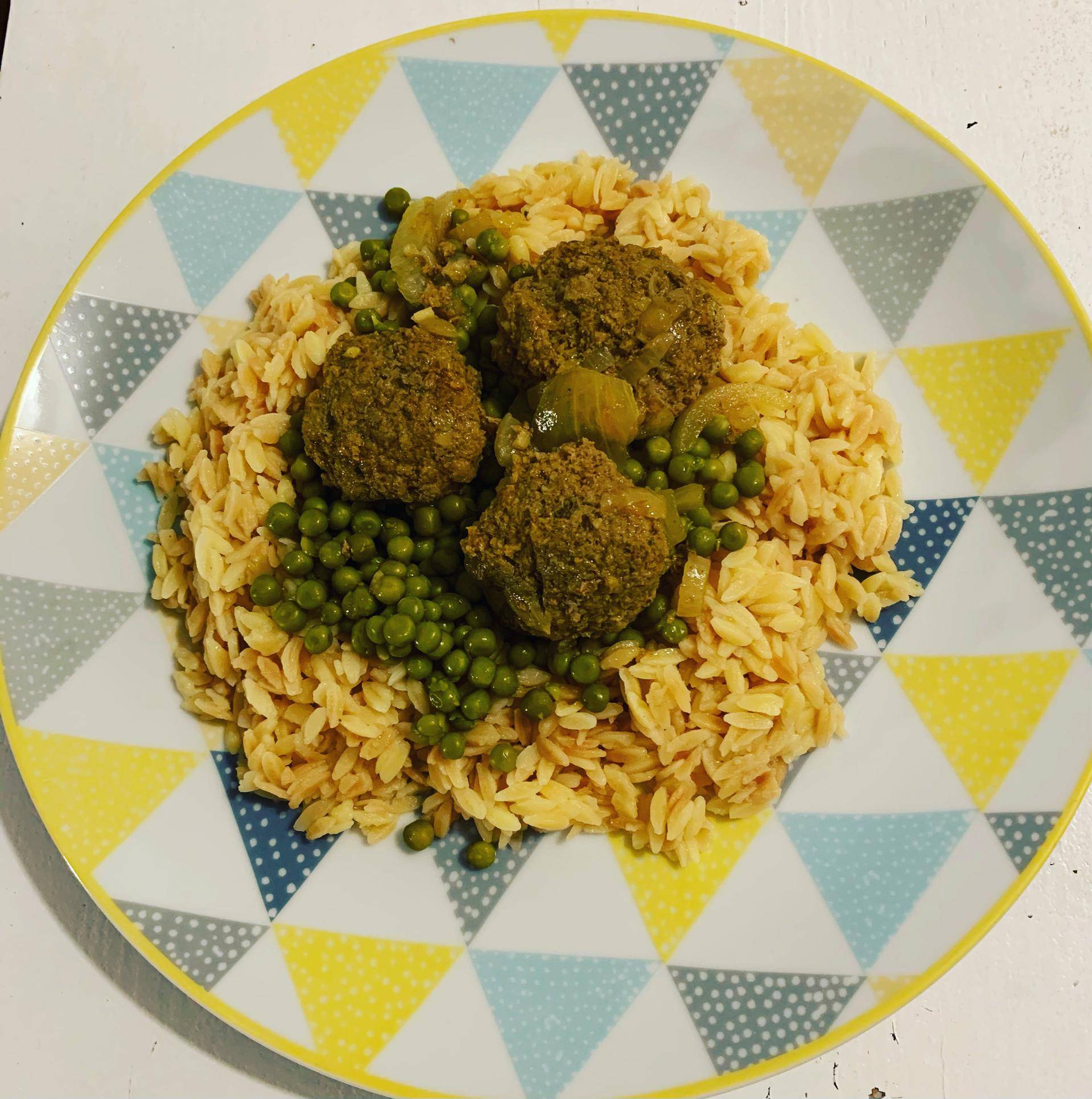 Boulettes de bœuf , petits pois et langues d’oiseaux - Recette Cookeo V3 | Moulinex