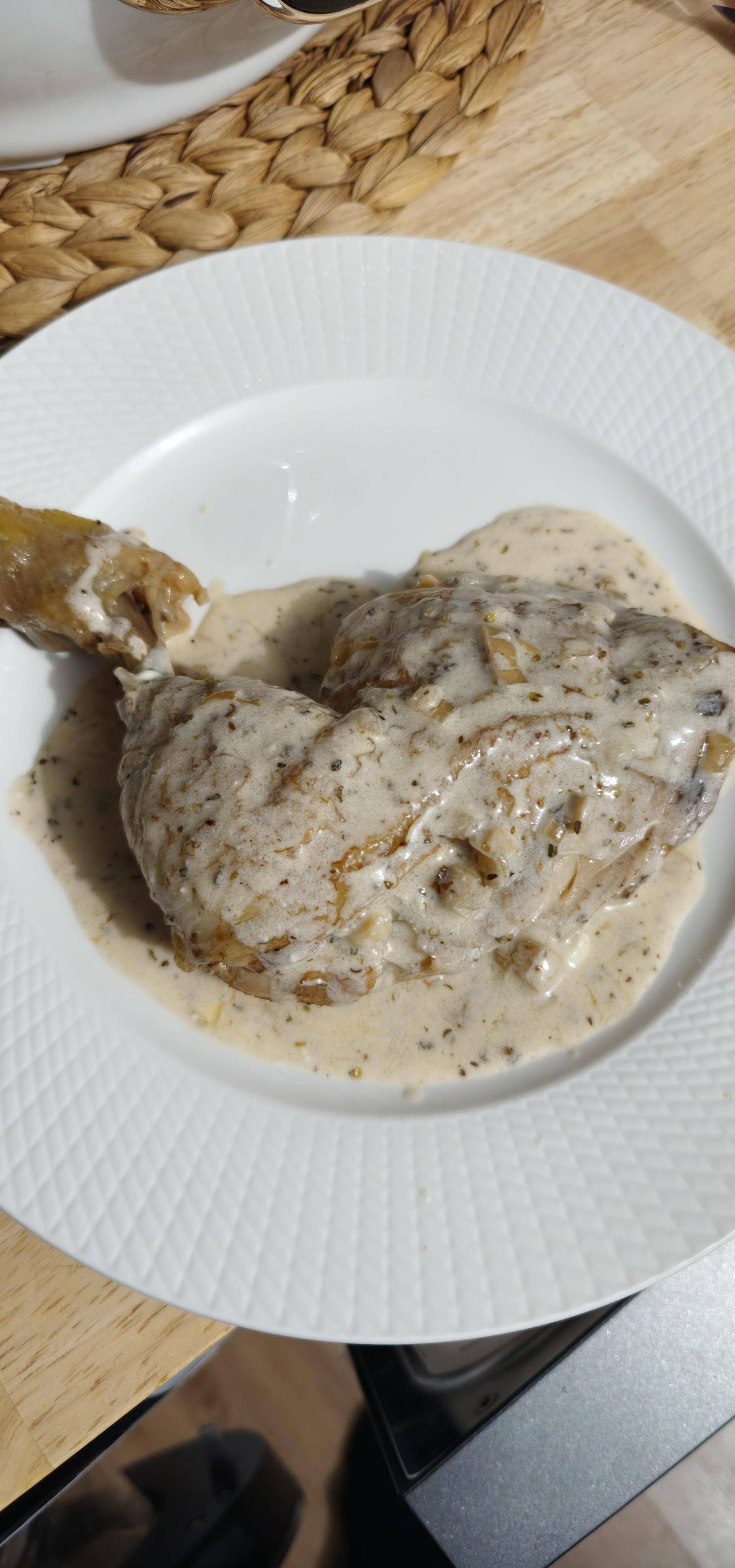 Cuisse de poulet à l'estragon et à la crème - Recette Cookeo | Moulinex