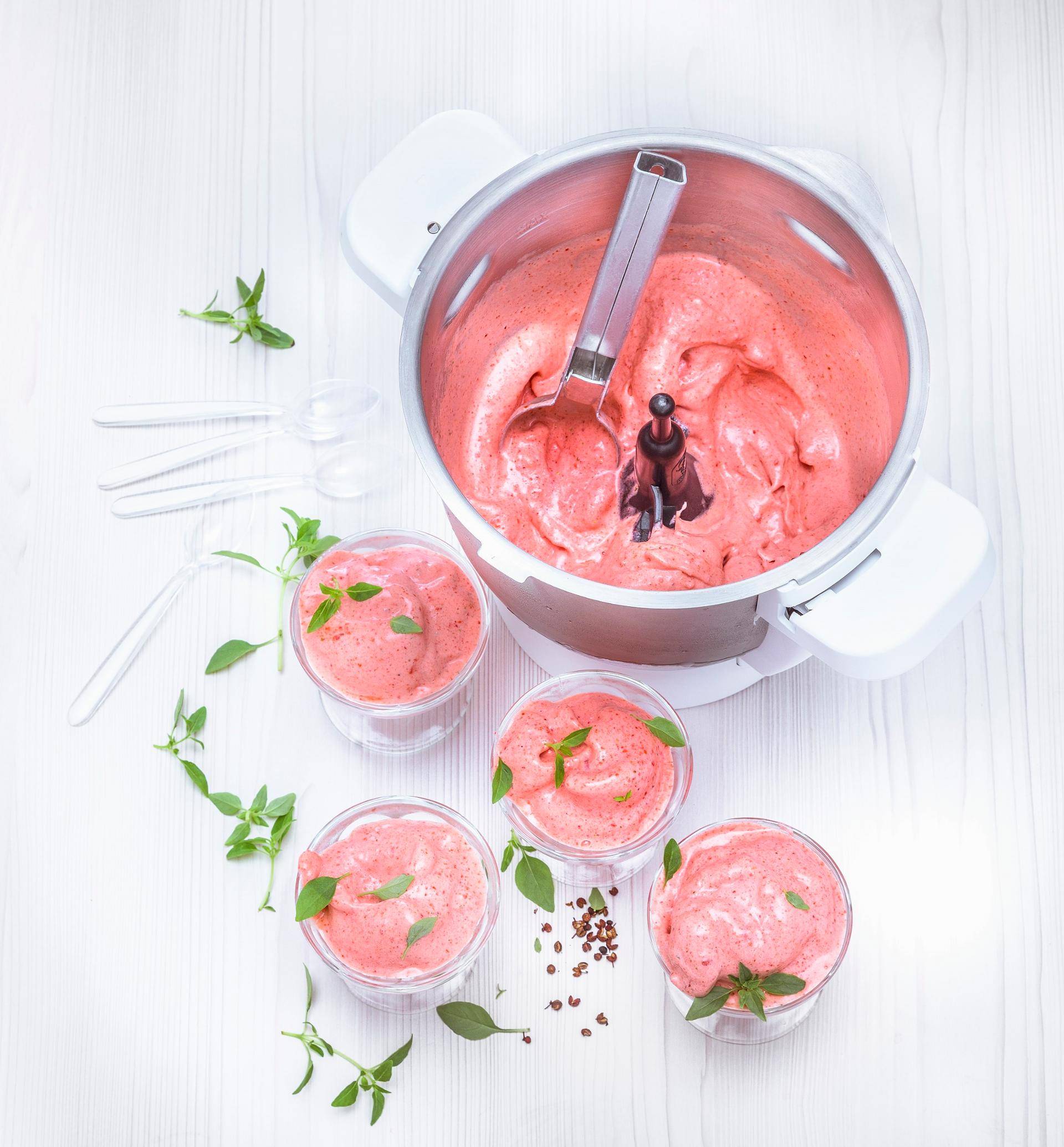Sorbet aux fraises basilic et poivre de Sichuan - Recepten Companion | Moulinex