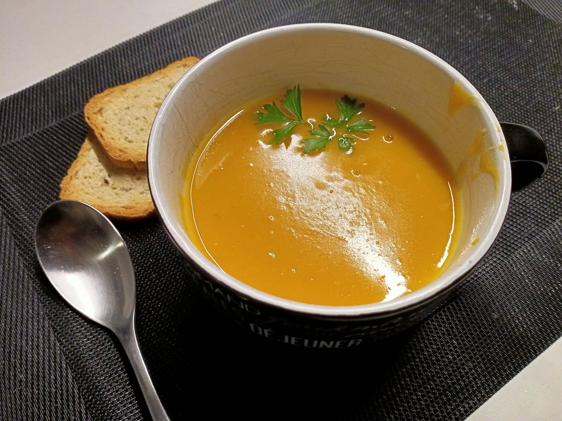 Soupe de courge butternut et lentilles corail - Recepten Cookeo | Moulinex
