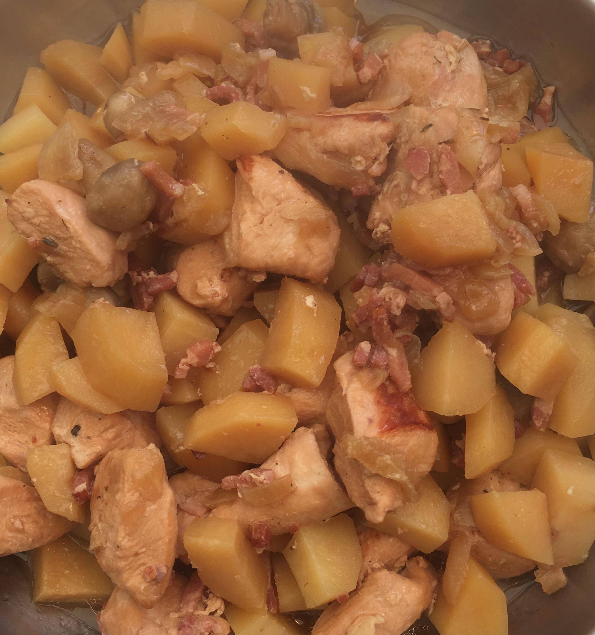 Poêlée poulet champignon pomme de terre - Recepten Cookeo | Moulinex