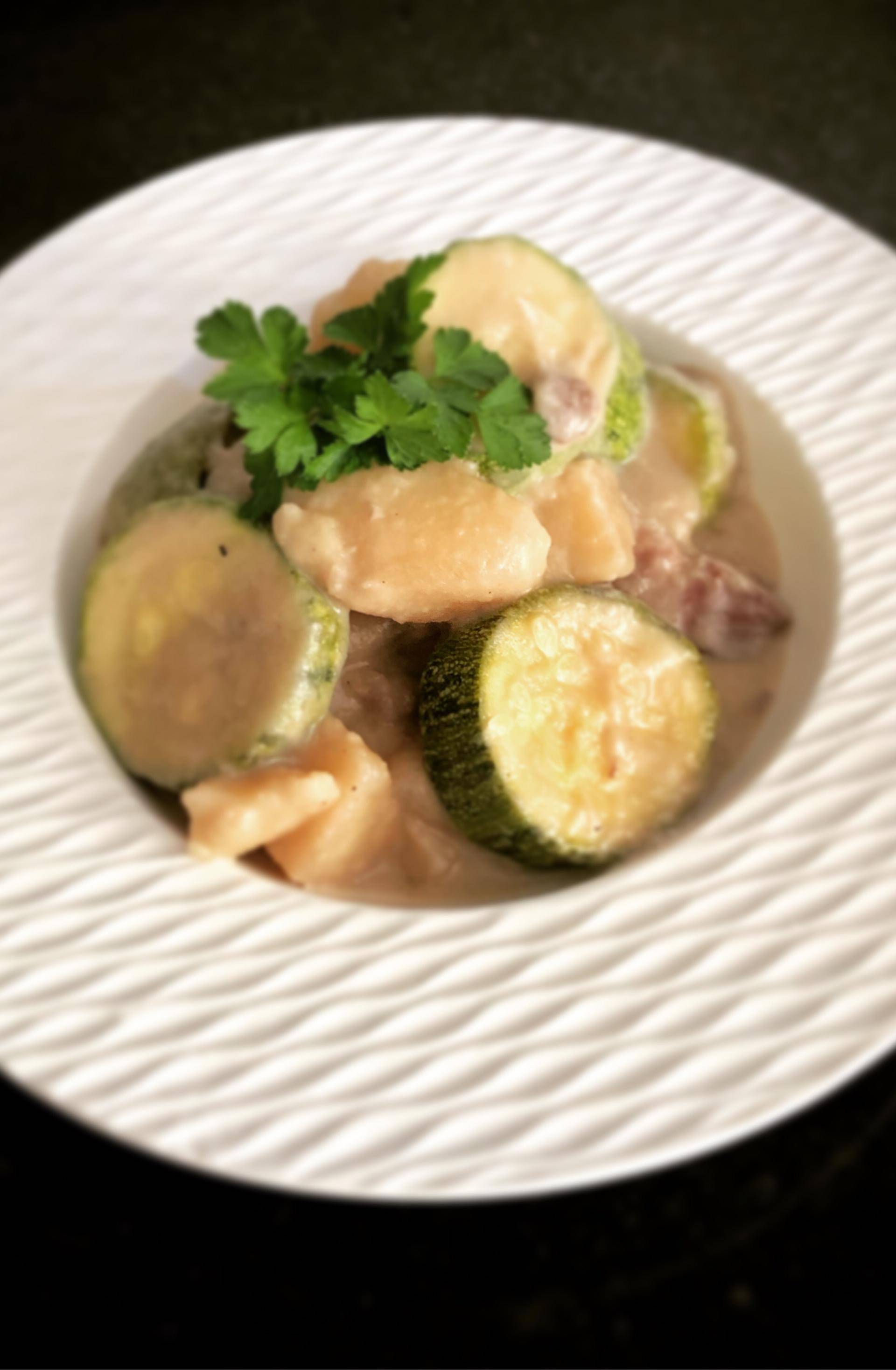 Mijoté de courgettes et pommes de terre au gorgonzola - Recette Companion Connect | Moulinex