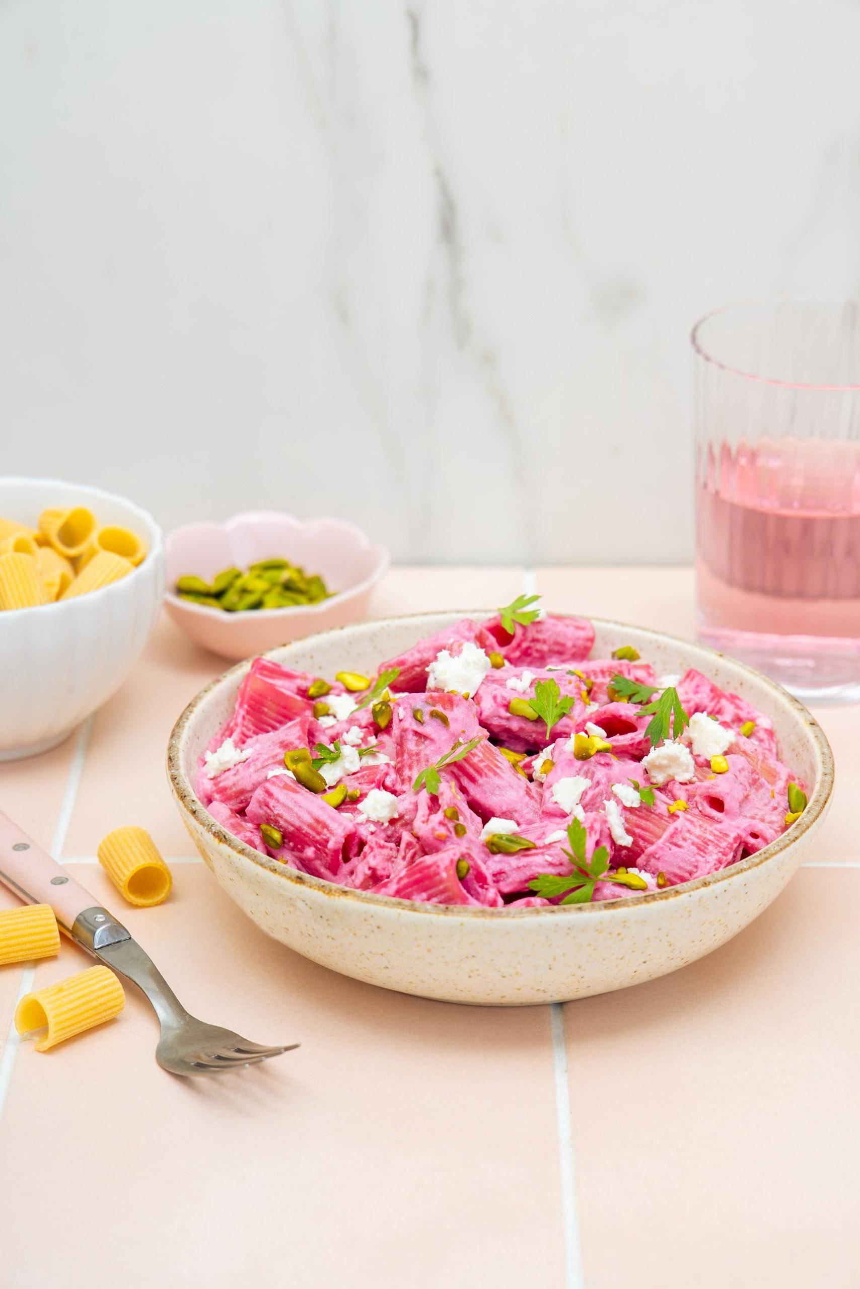 Rigatoni roses, betterave, ricotta, pistache - Recepten Cookeo Infinity 16in1 | Moulinex